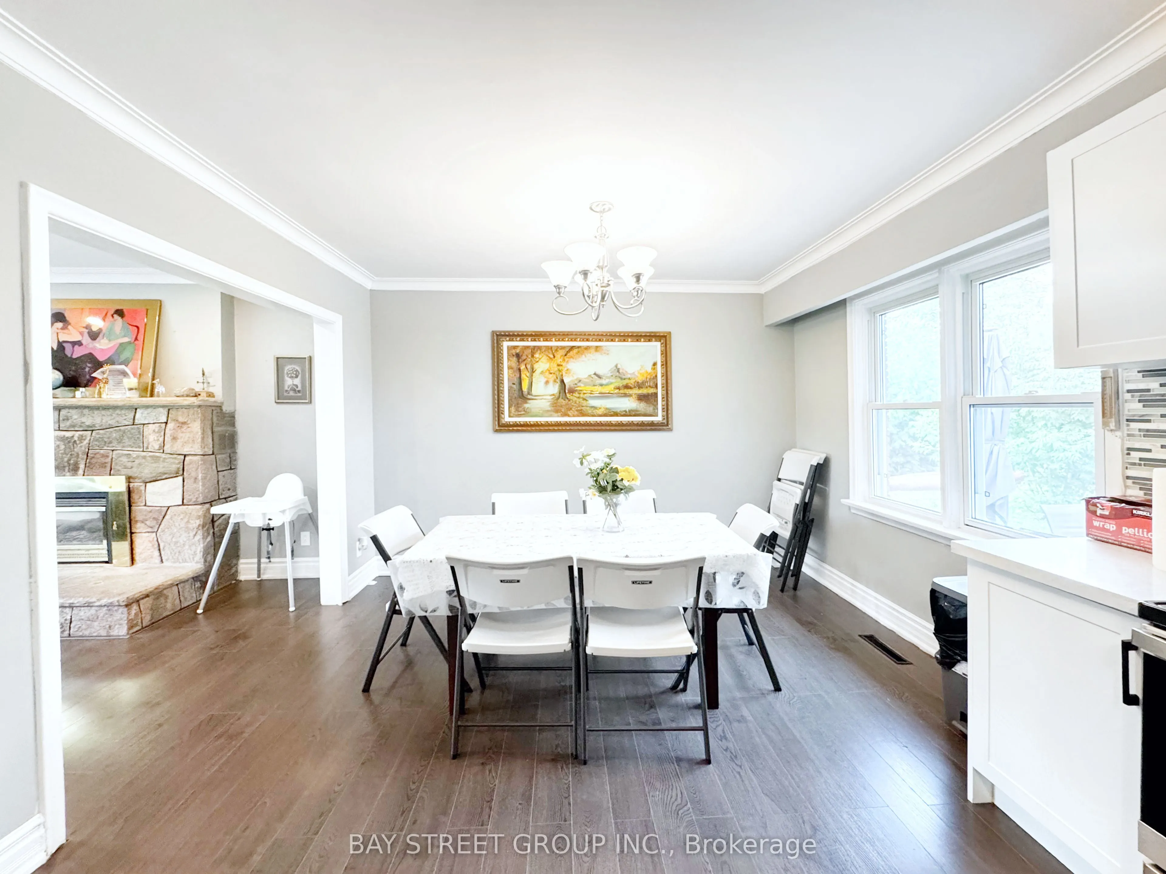 8 Middle Street, #Main Floor
