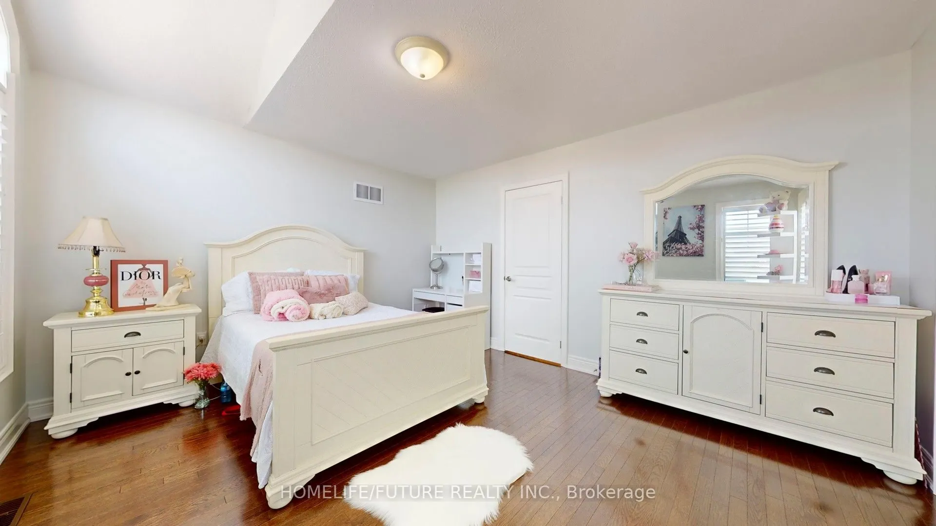 9 Beebe Crescent