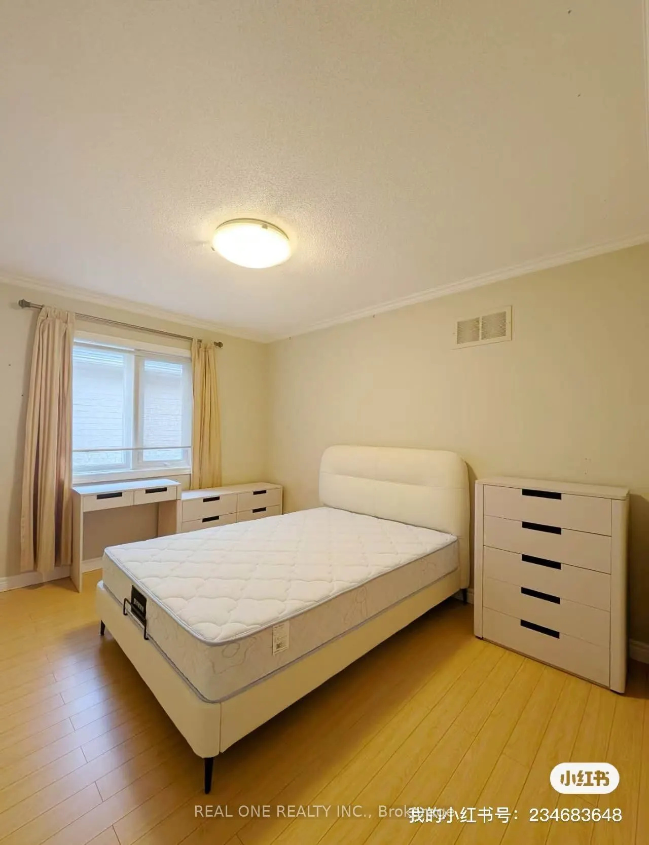 34 Edelweiss Avenue, #2 Bedrooms