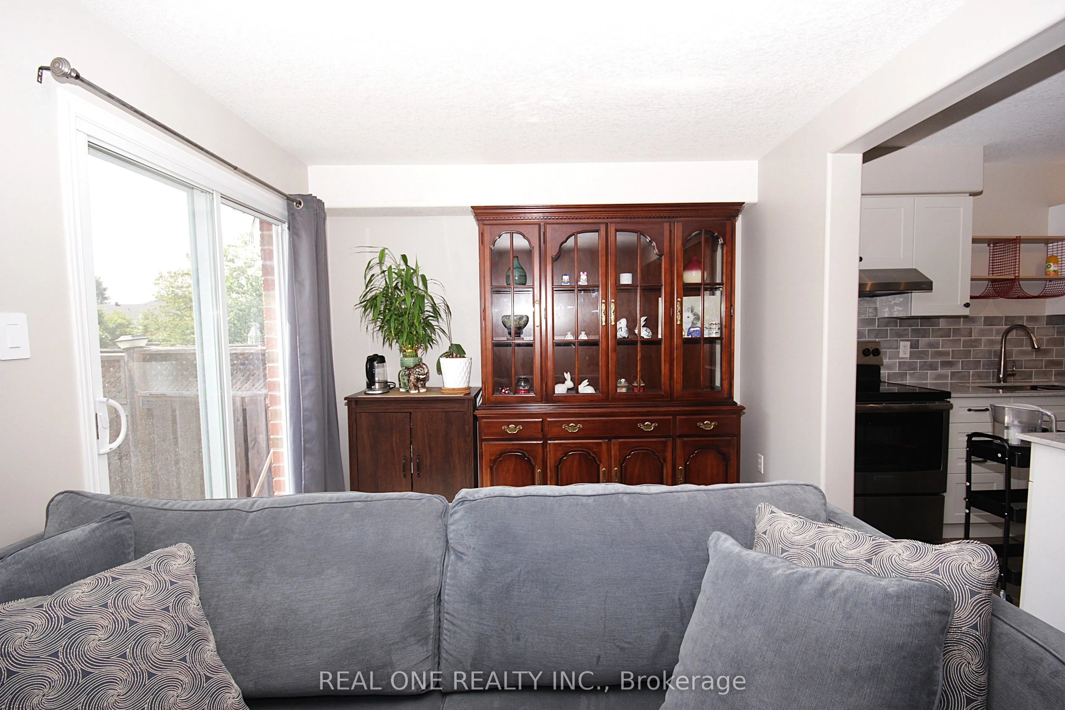 43 Shephard Avenue