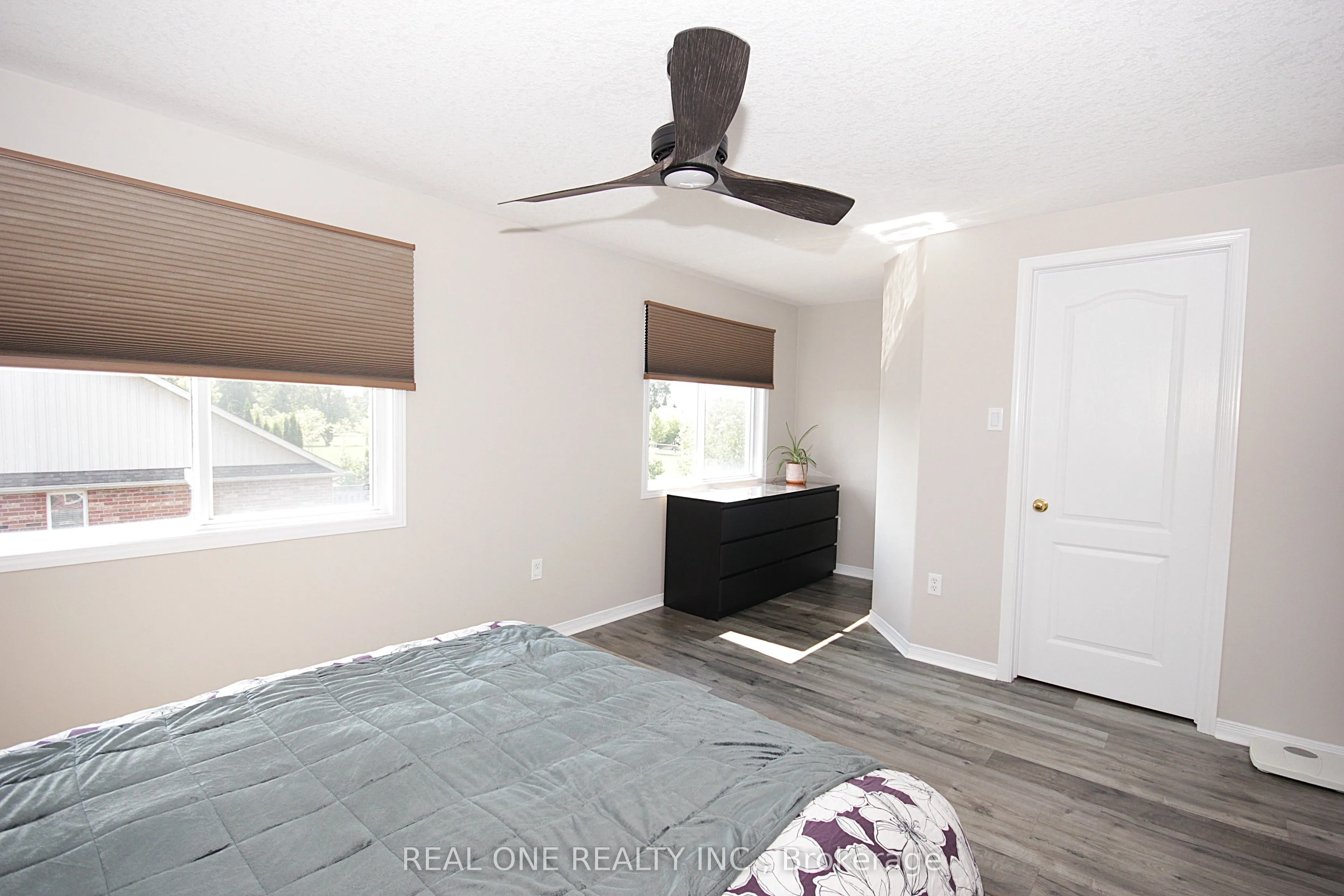 43 Shephard Avenue