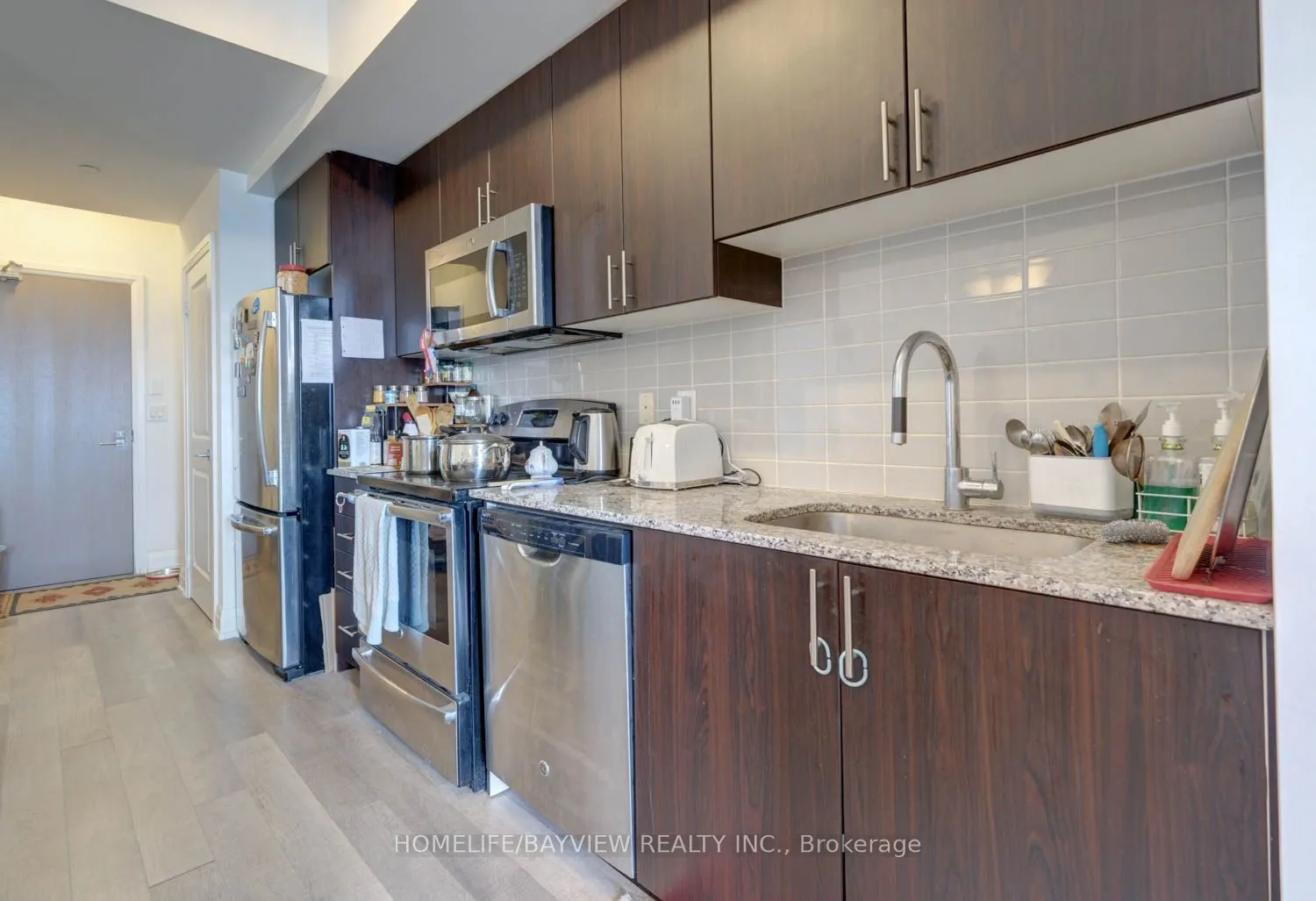 7165 YONGE Street, #2403