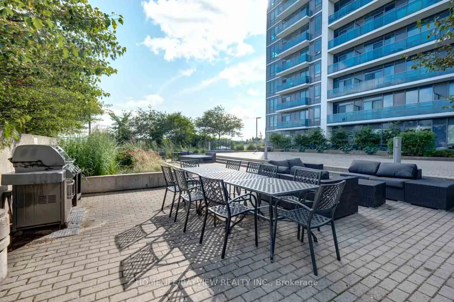 7165 YONGE Street, #2403