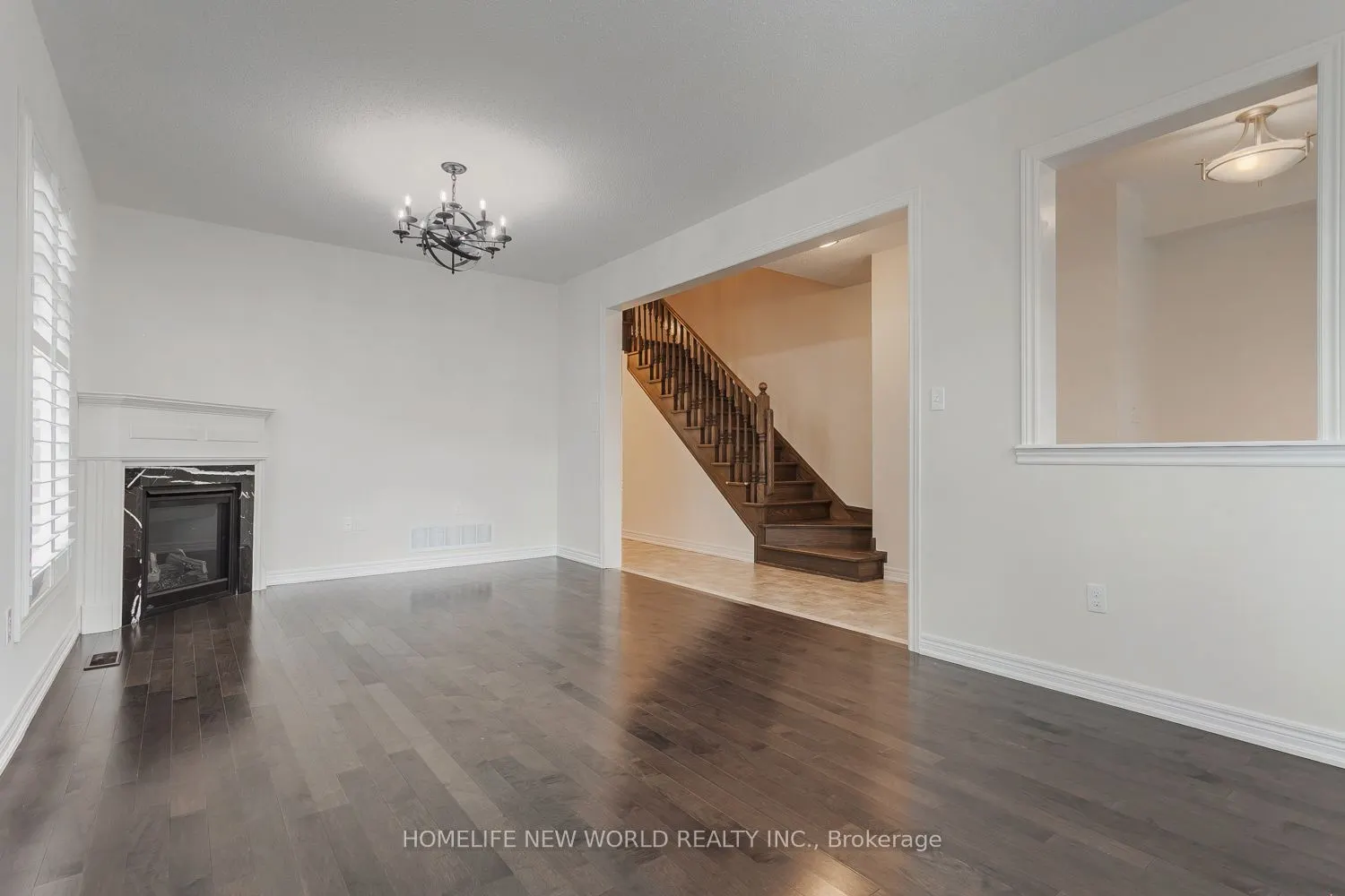 39 Cherna Avenue S