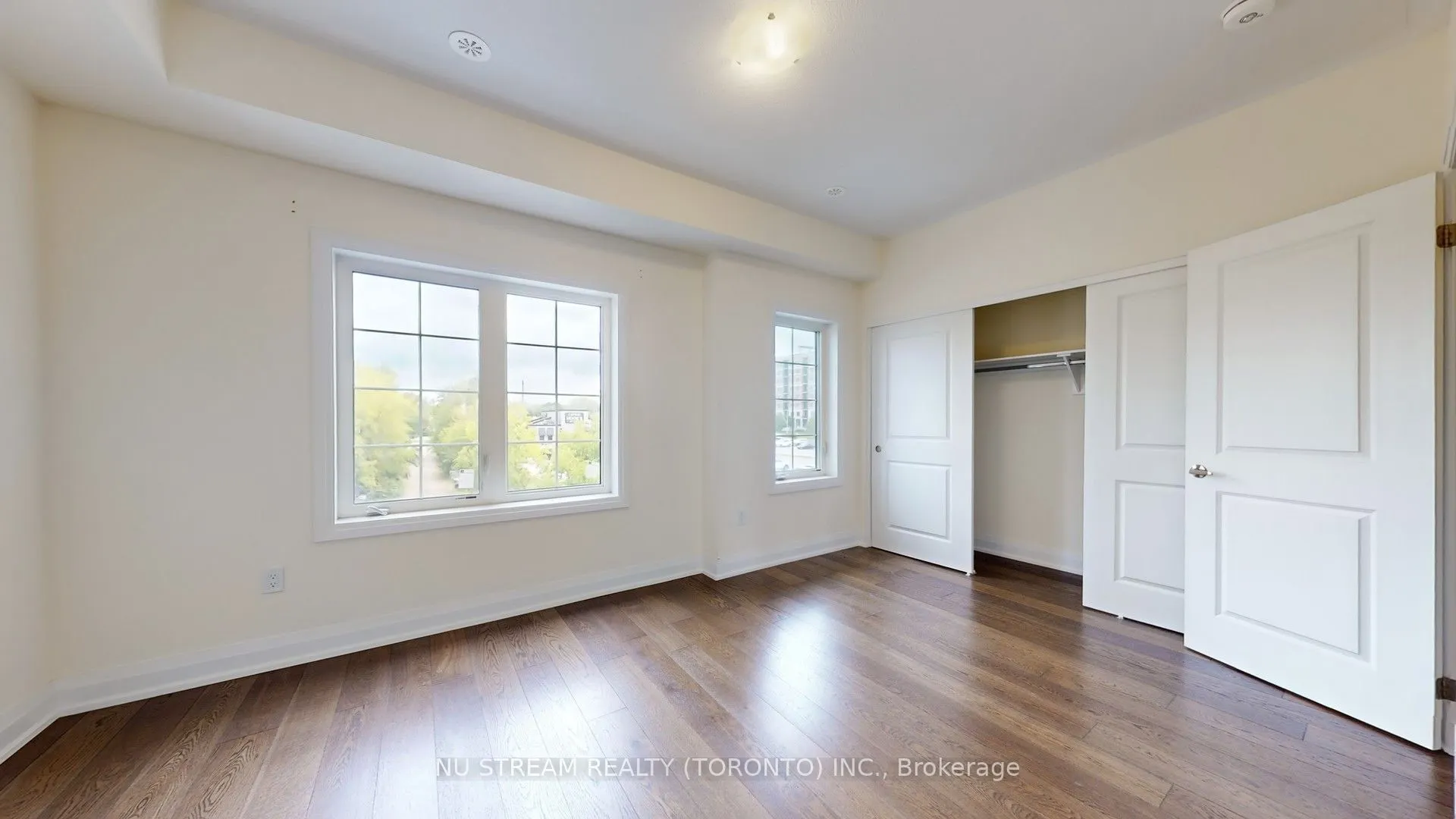 68 Clippers Crescent