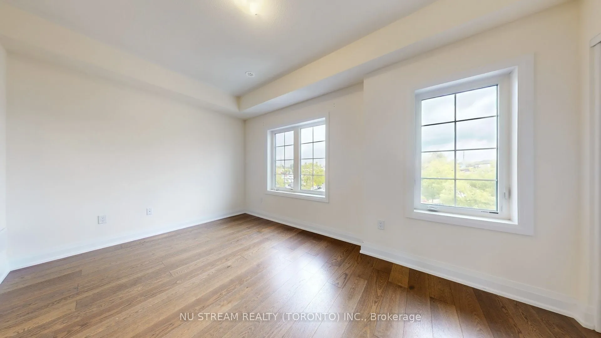 68 Clippers Crescent