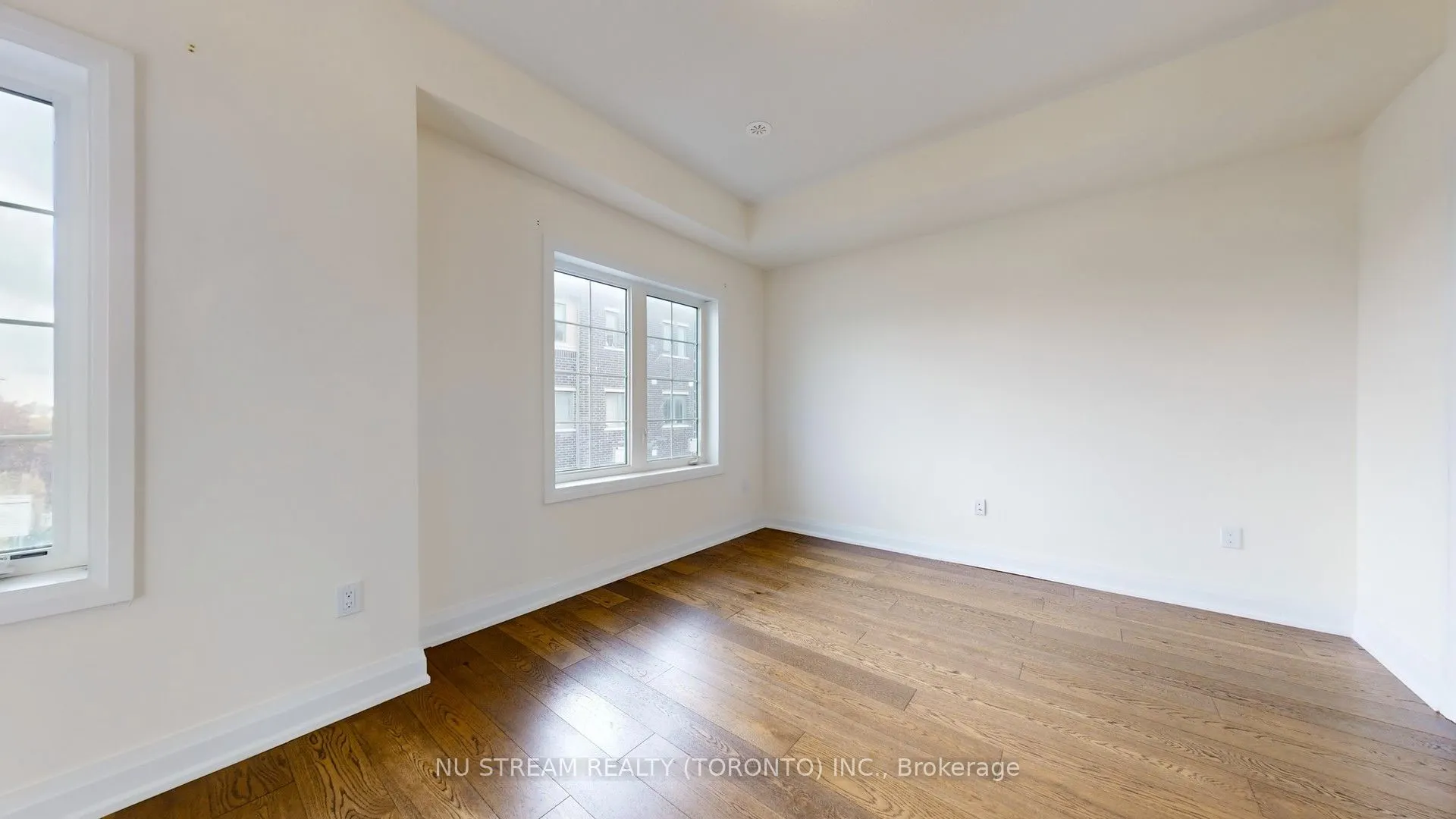 68 Clippers Crescent