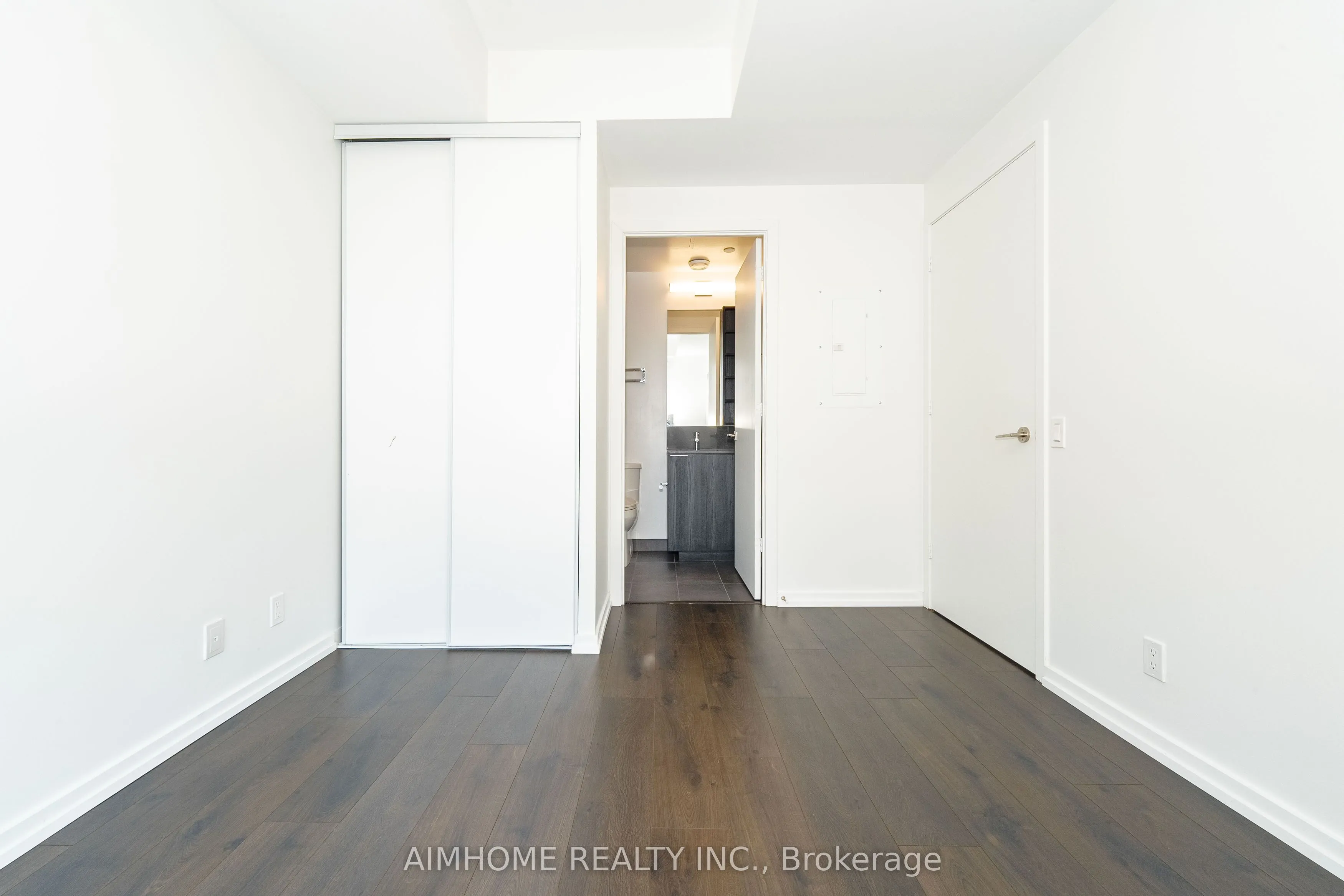 7890 Jane Street, #5005