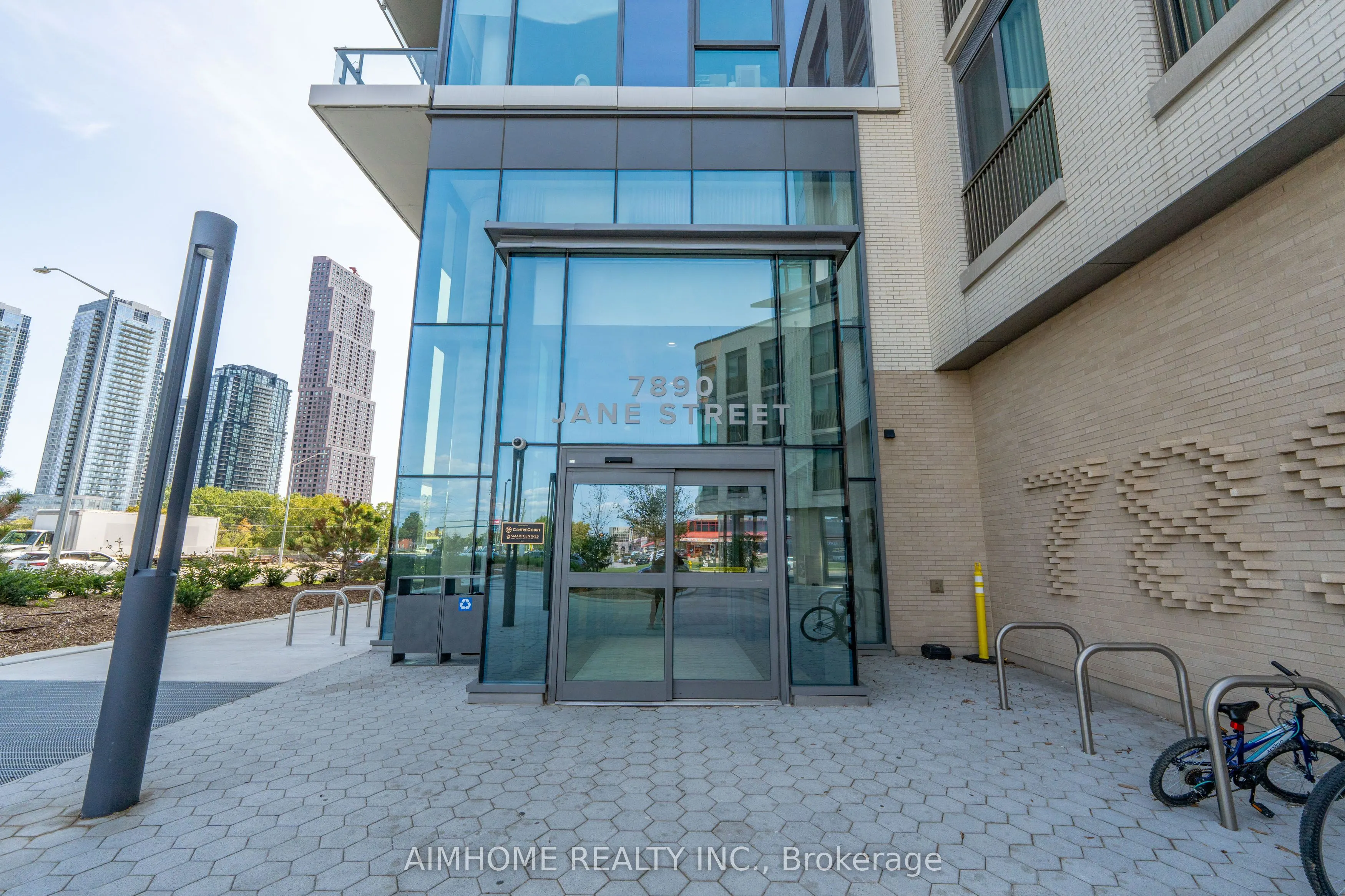 7890 Jane Street, #5005