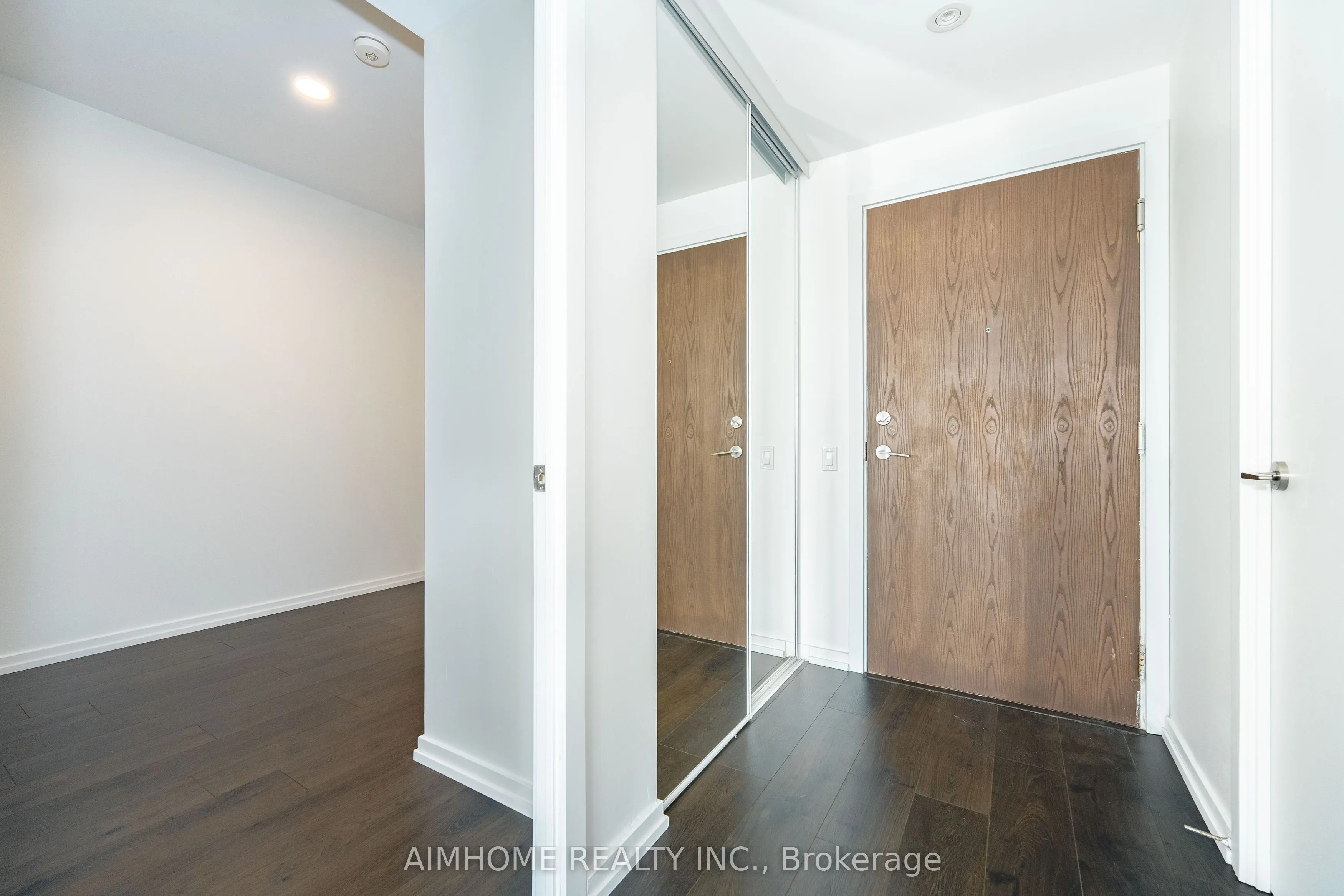 7890 Jane Street, #5005