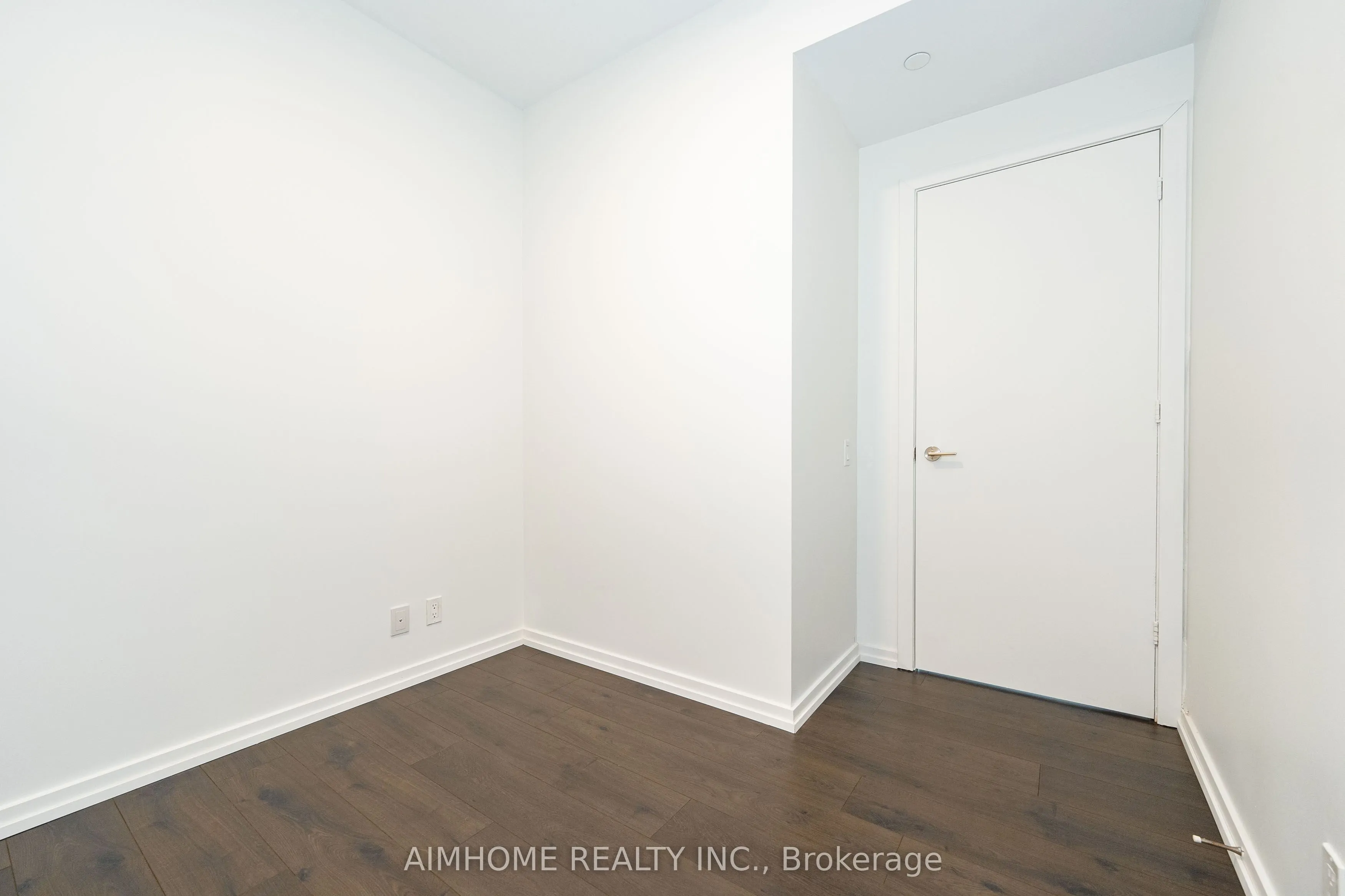 7890 Jane Street, #5005