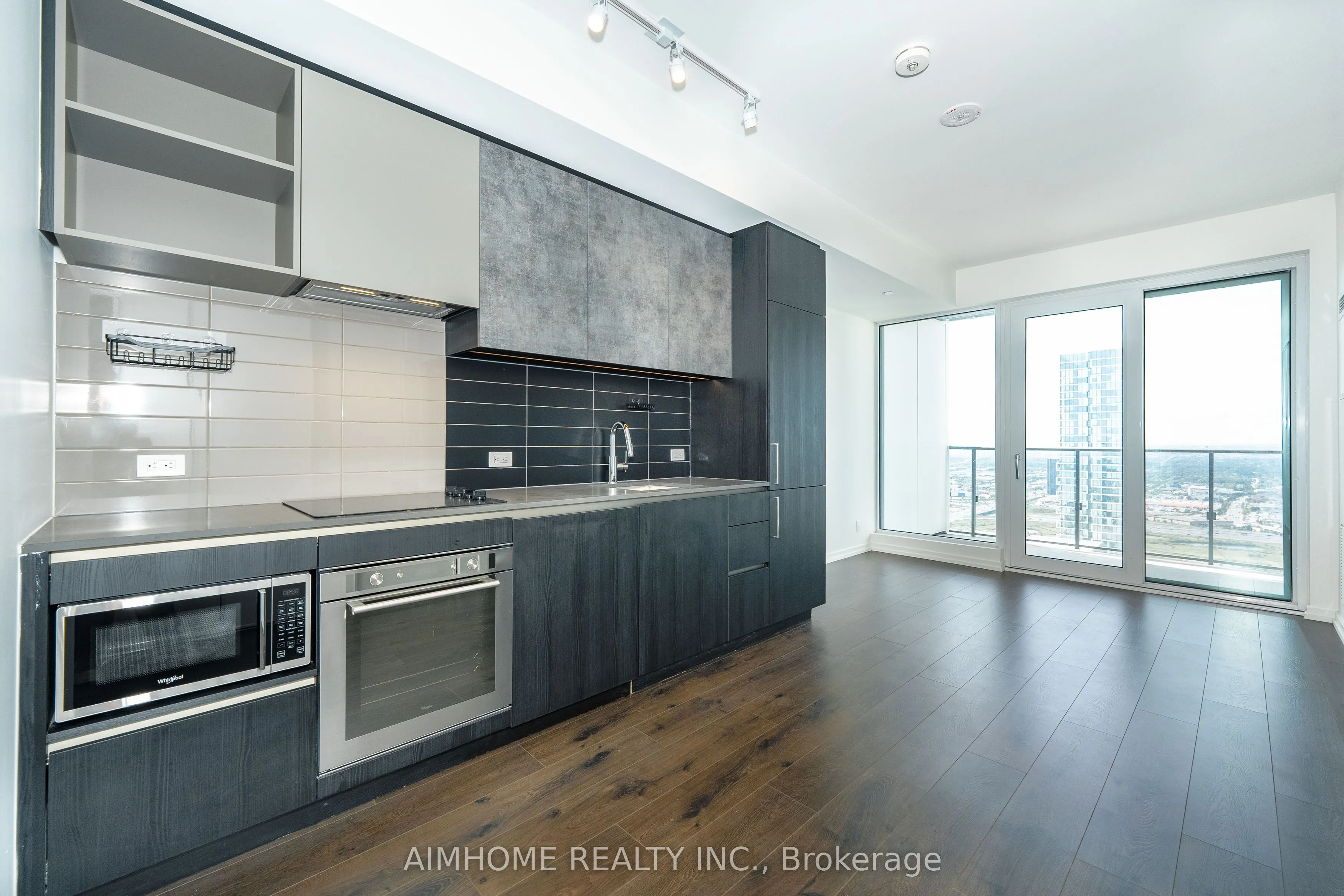7890 Jane Street, #5005
