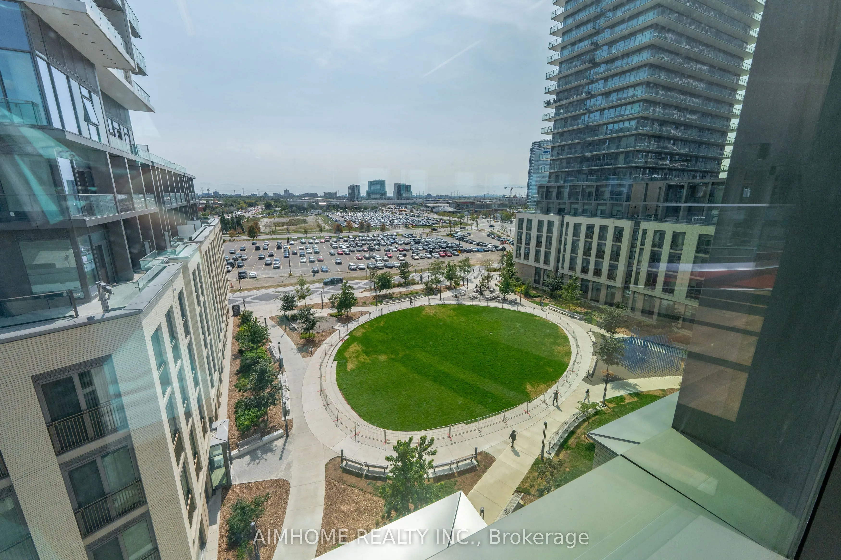 7890 Jane Street, #5005