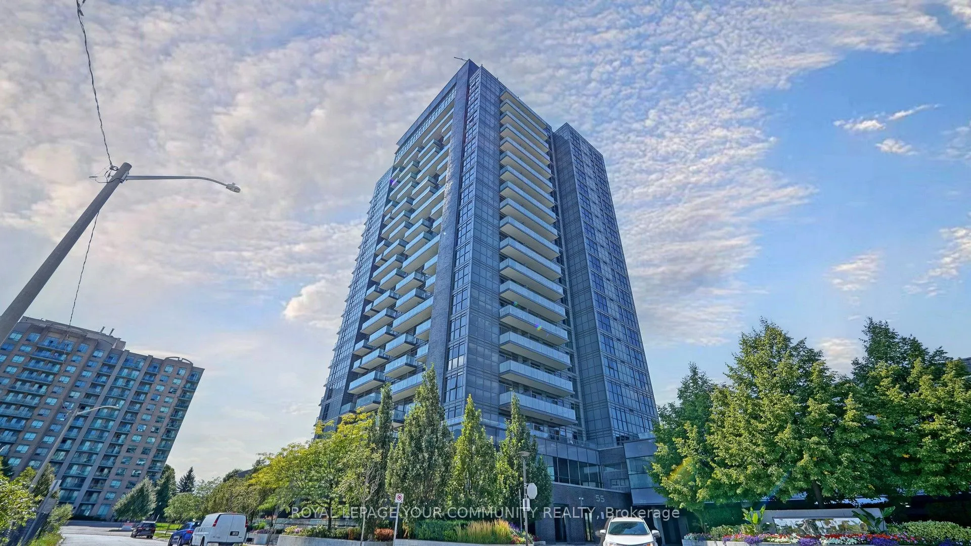 55 Oneida Crescent, #609