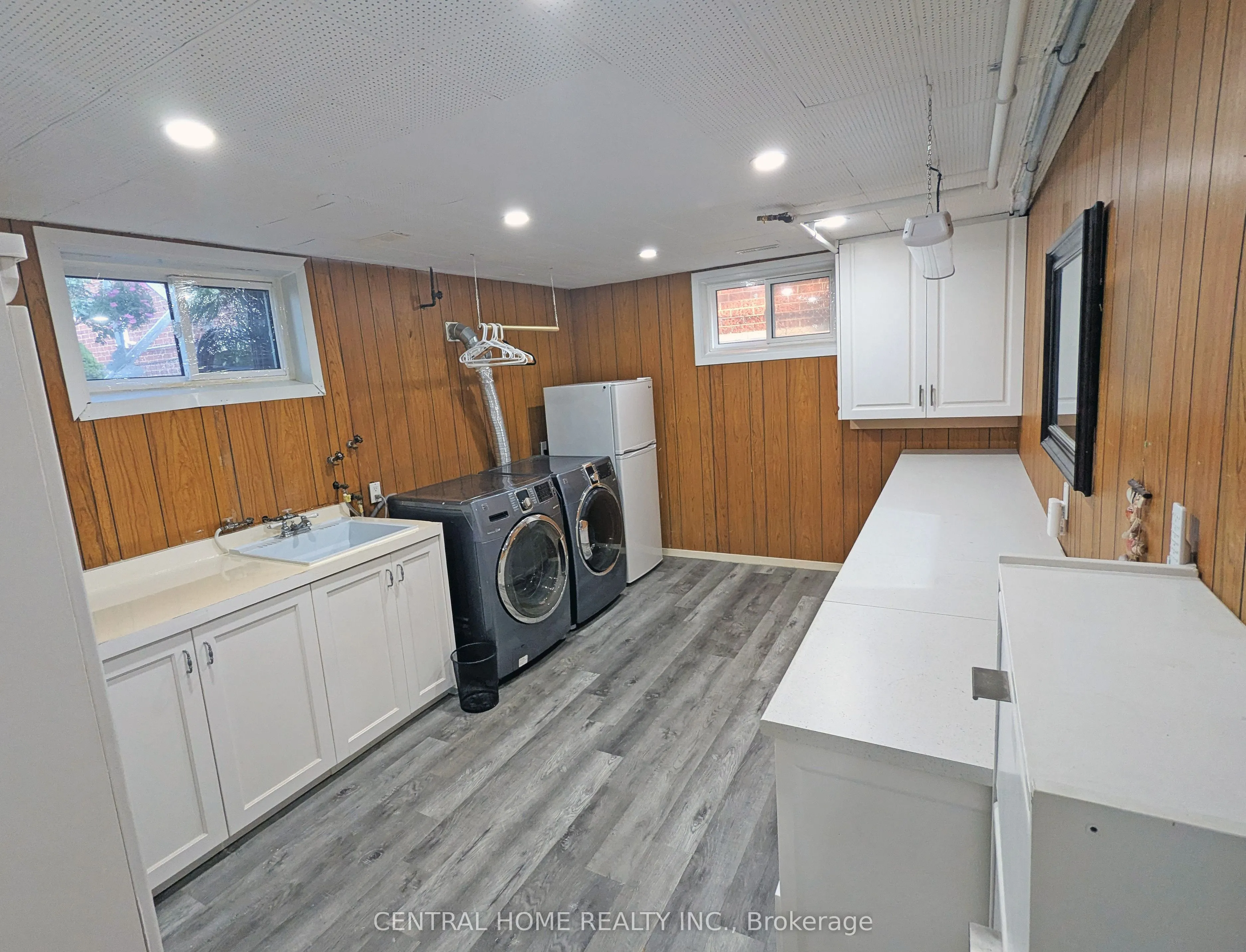 333 Walker Avenue, #Main Floor