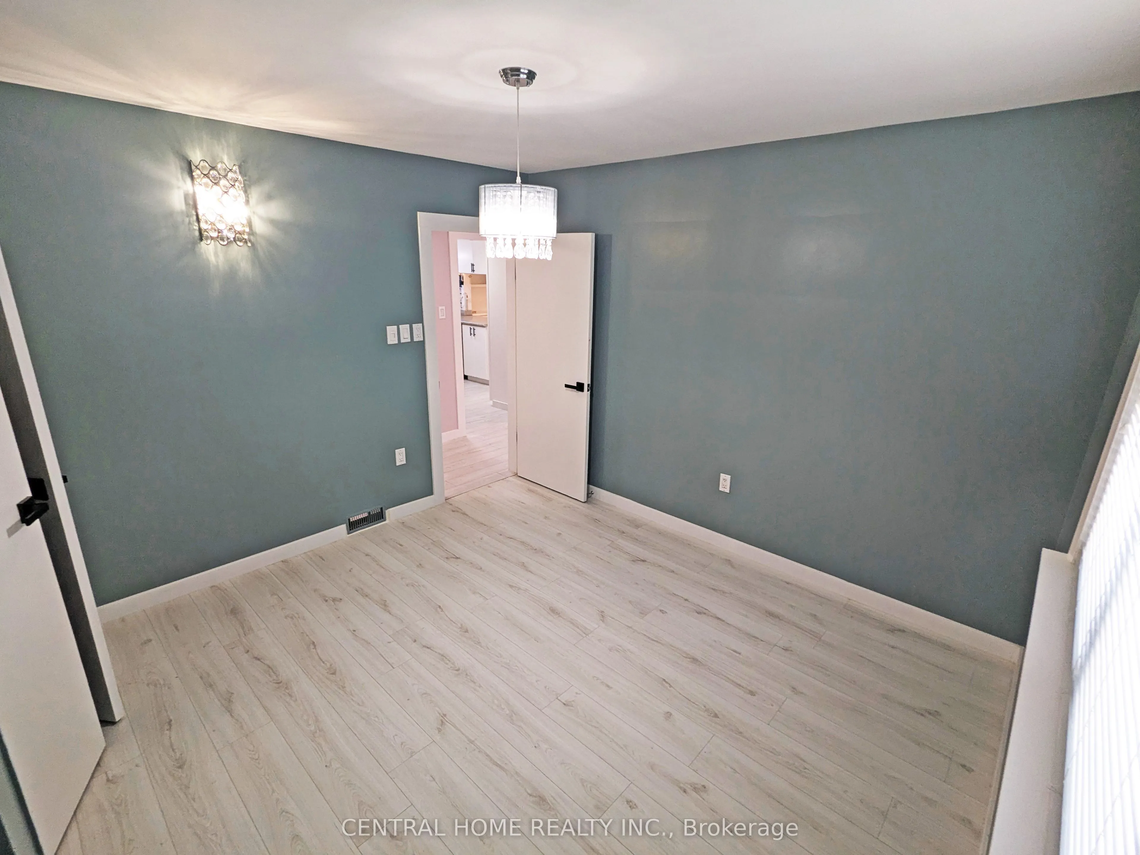 333 Walker Avenue, #Main Floor