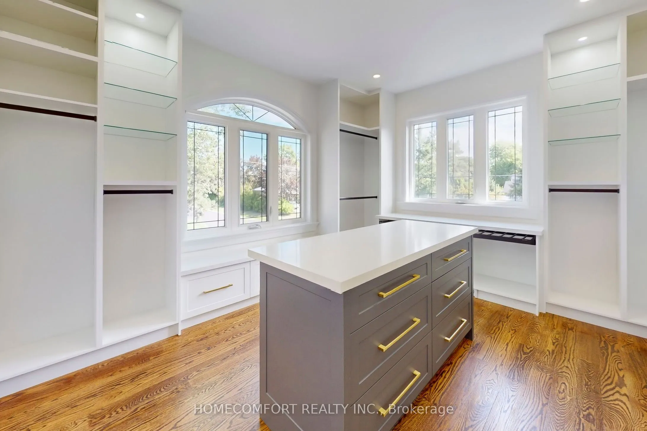 11 Abercorn Road