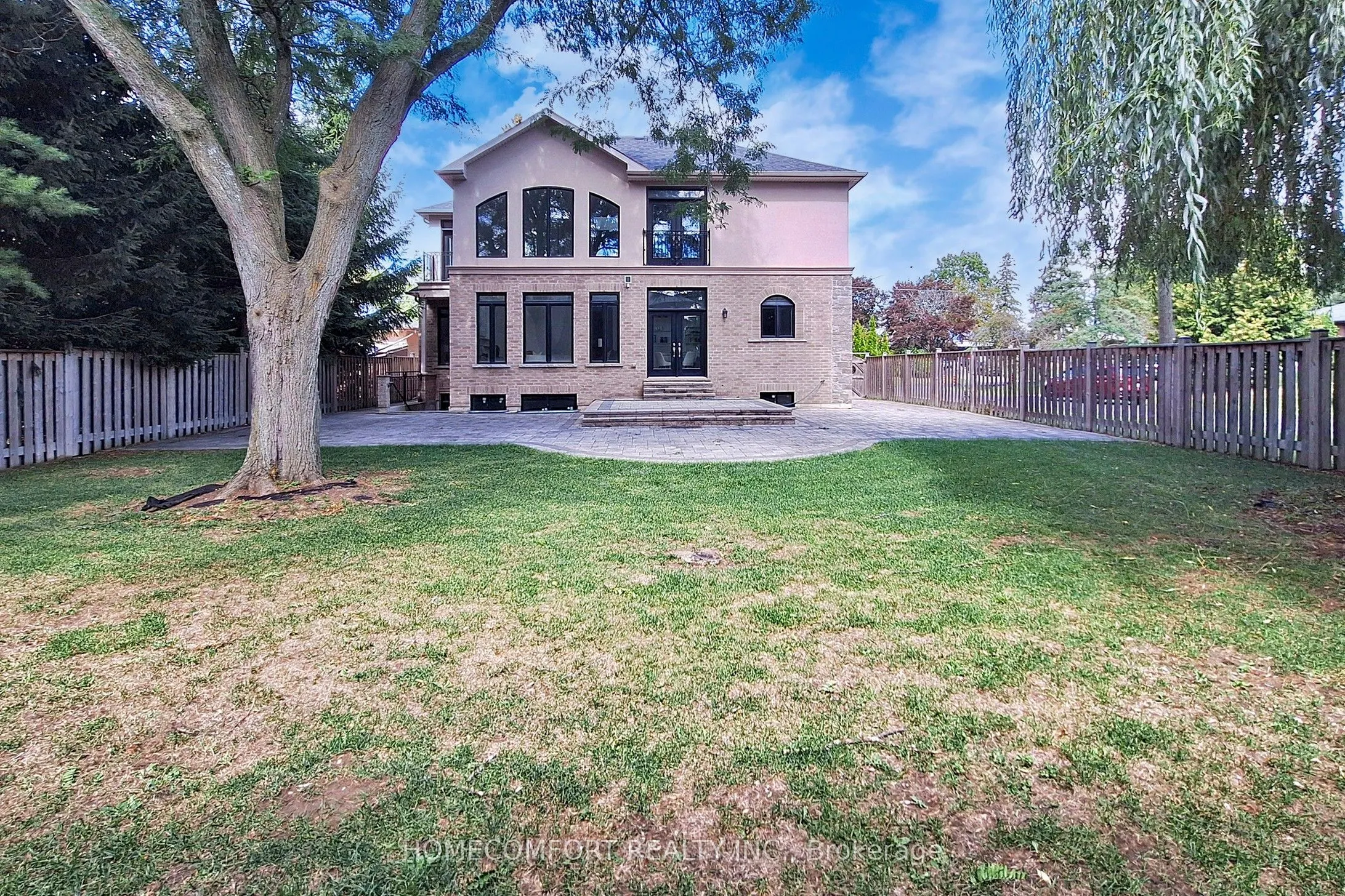 11 Abercorn Road