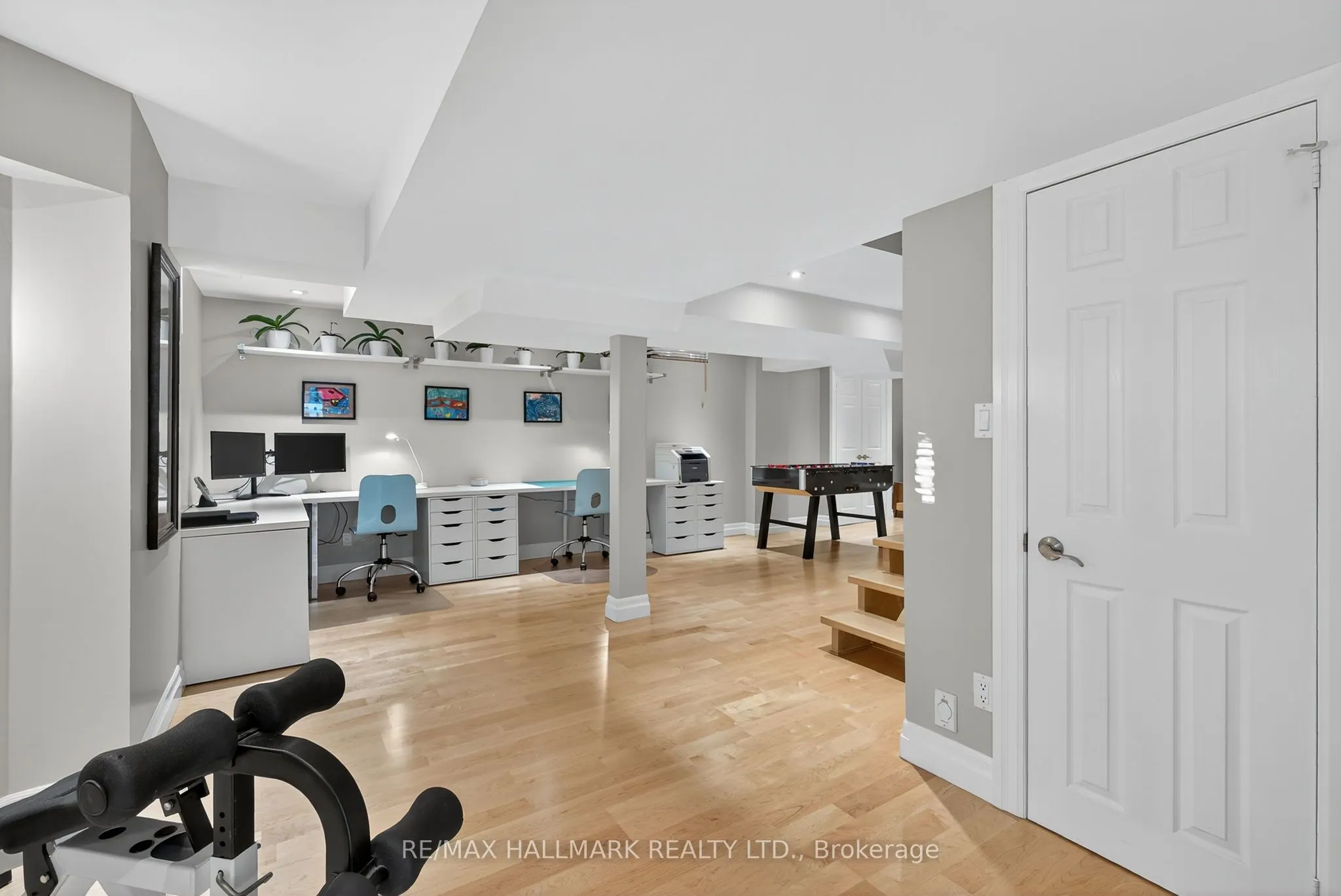 12 Forest Manor Place