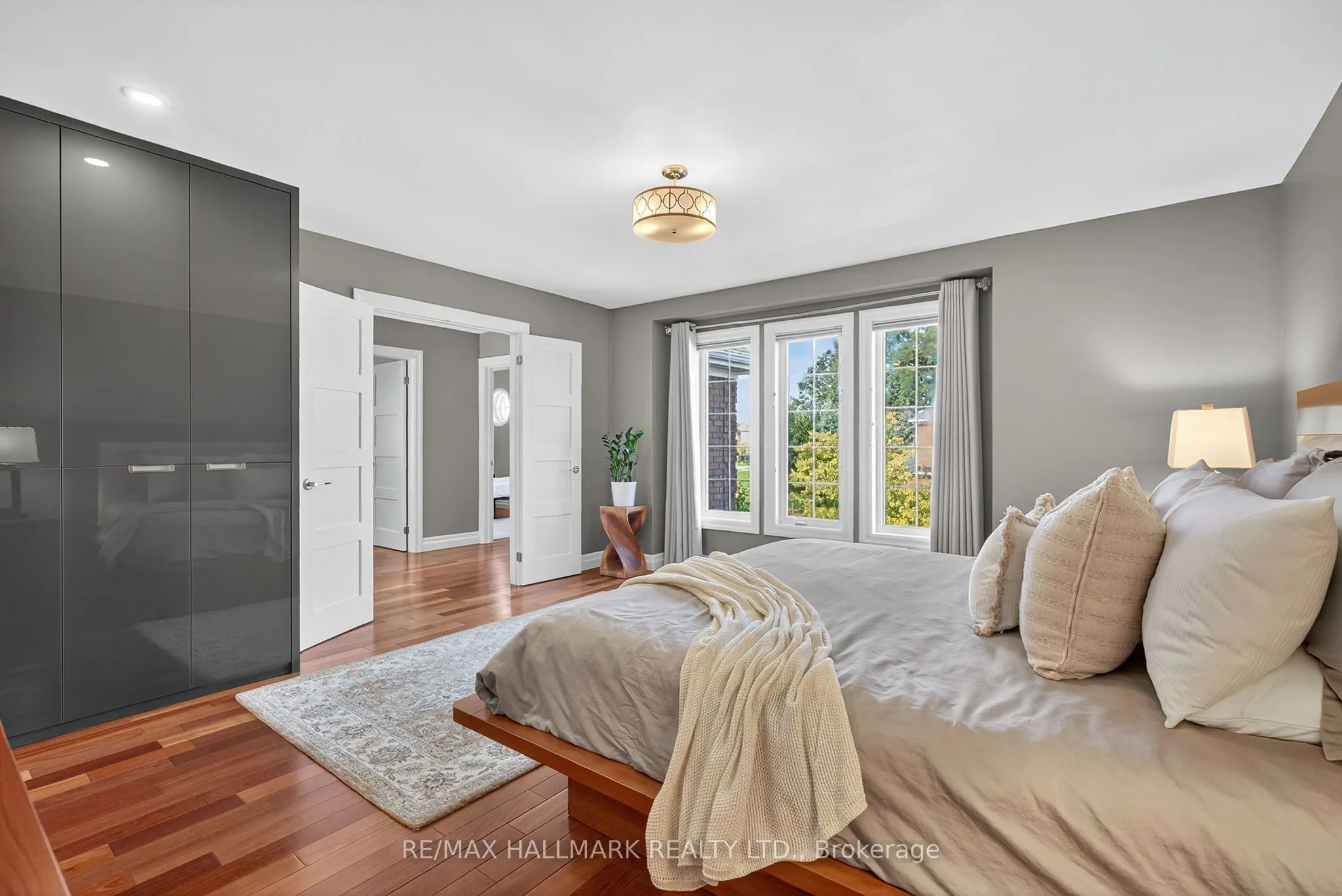 12 Forest Manor Place