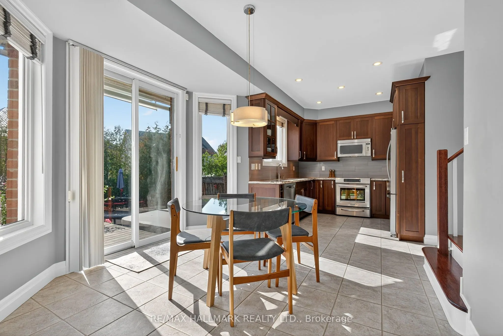 12 Forest Manor Place