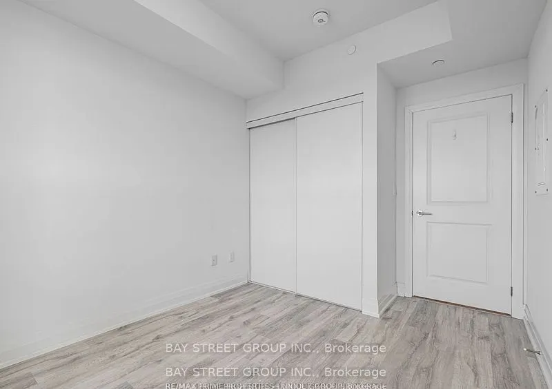 9700 Ninth Line, #323