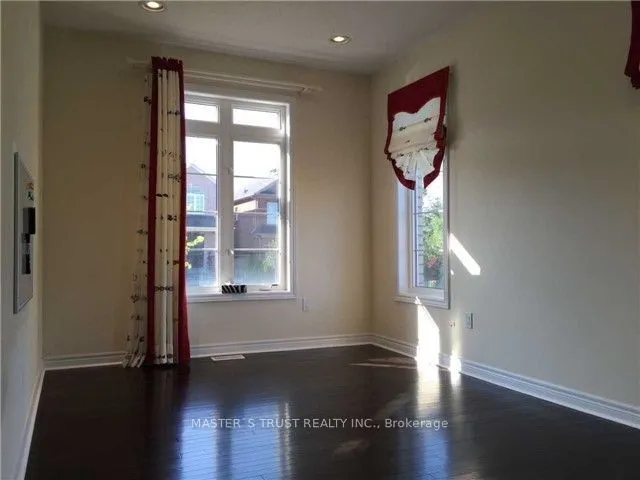 76 Nature Way Crescent