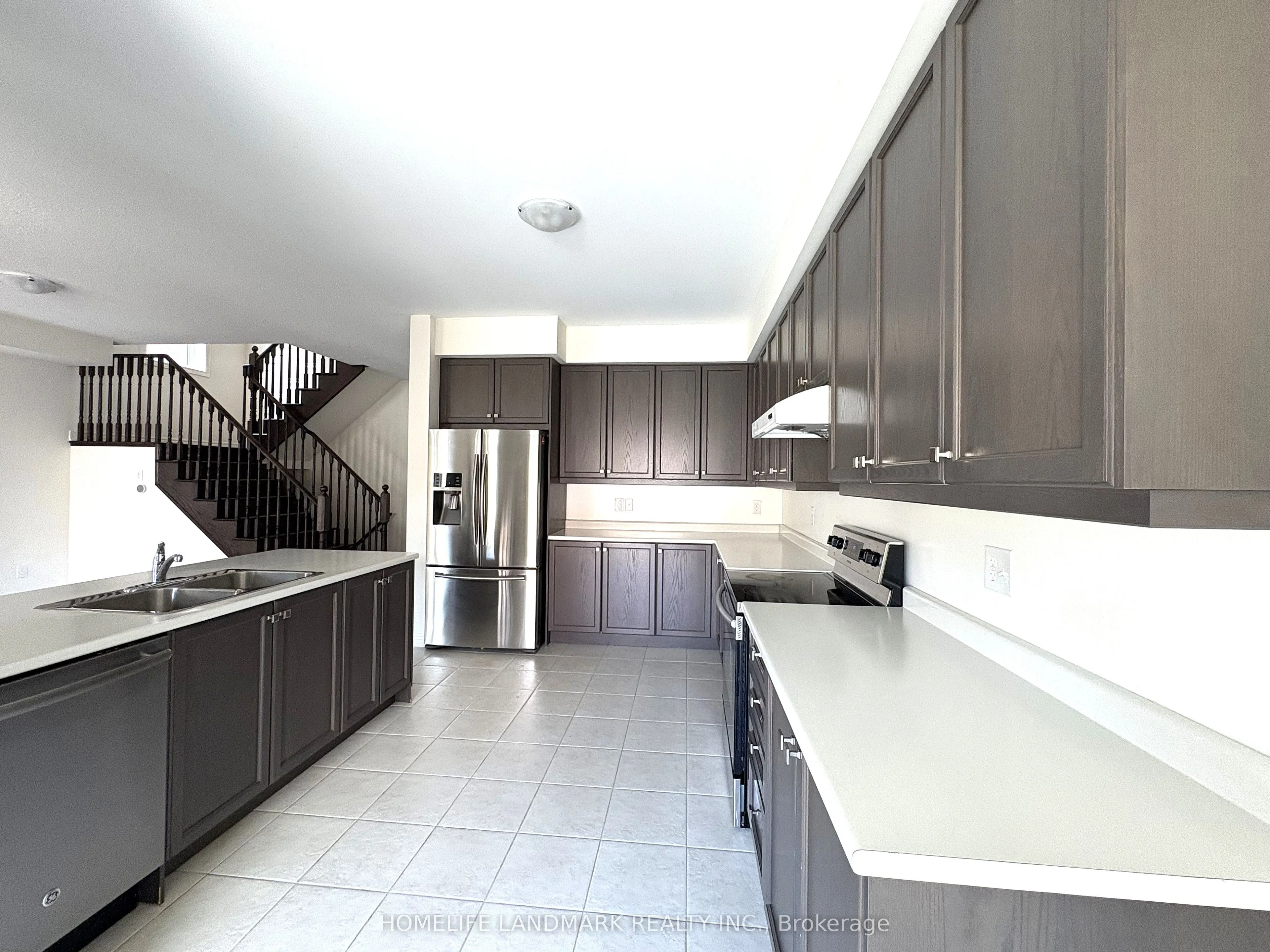 38 Foxberry Road