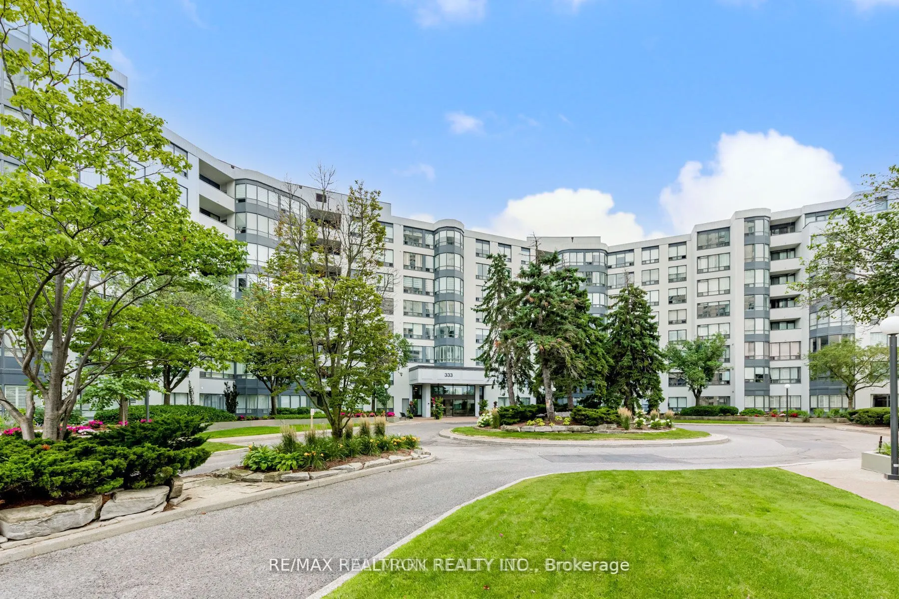333 Clark Avenue W, #321