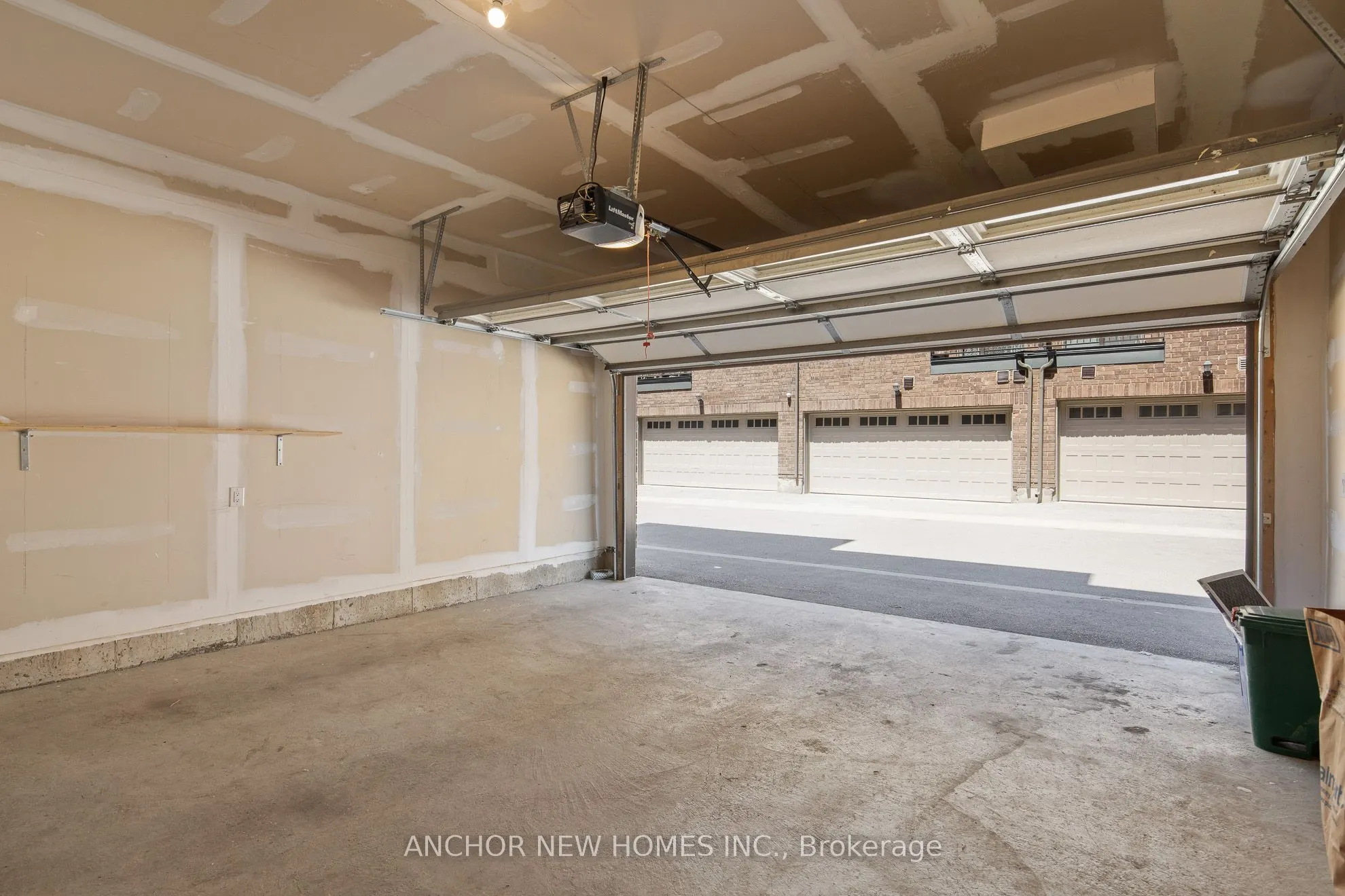 4140 Highway 7 E