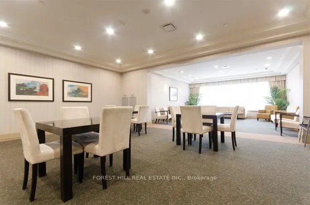 15 North Park Road, #201