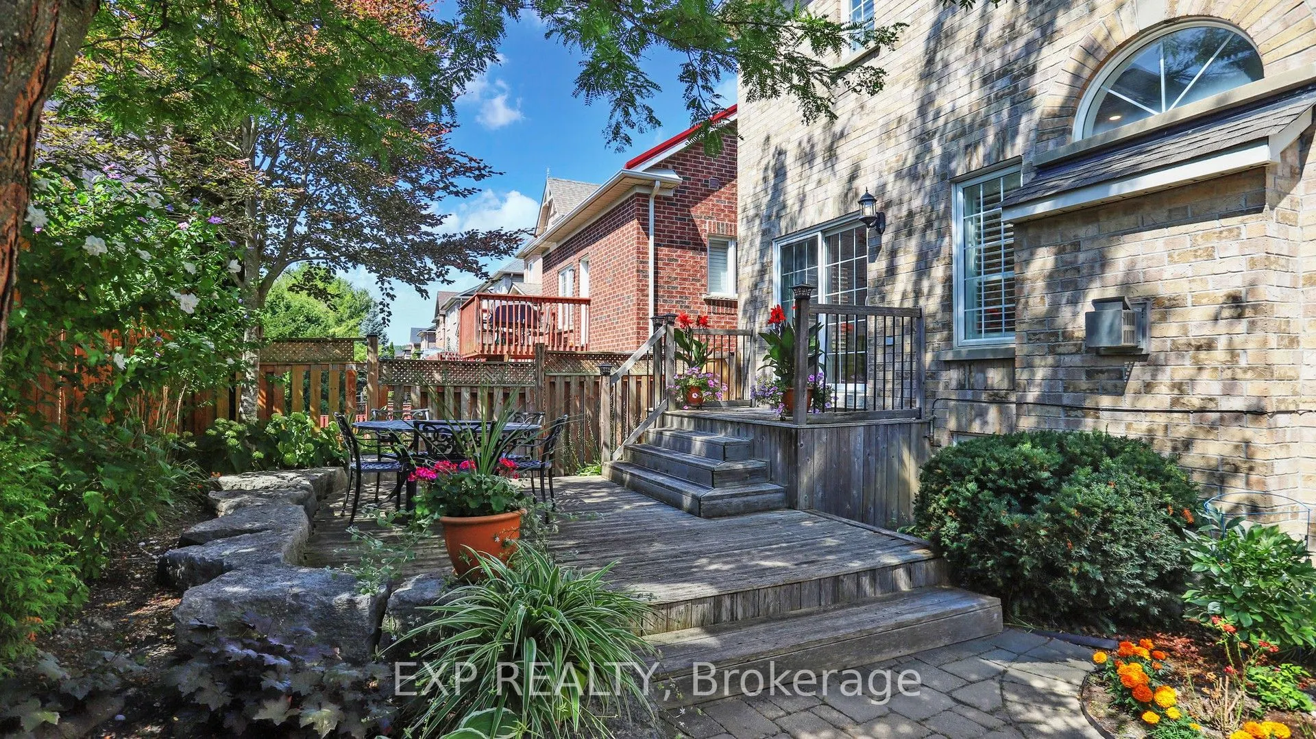 802 Walsh Court
