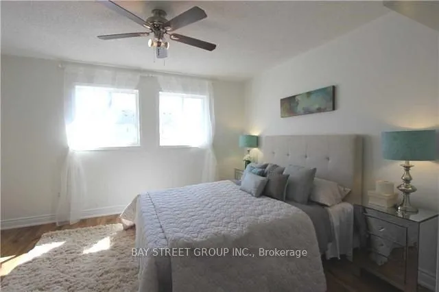407 Hollandview Trail