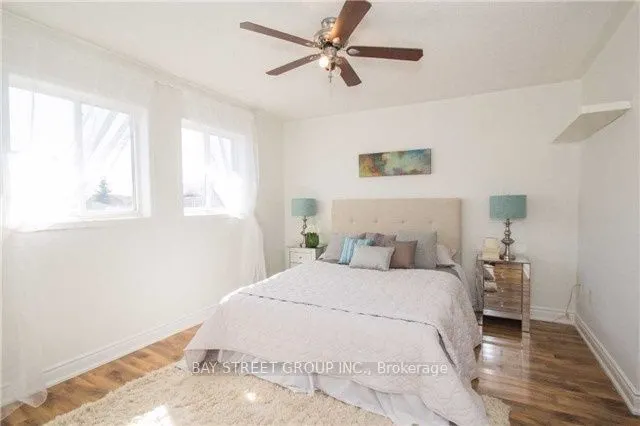 407 Hollandview Trail