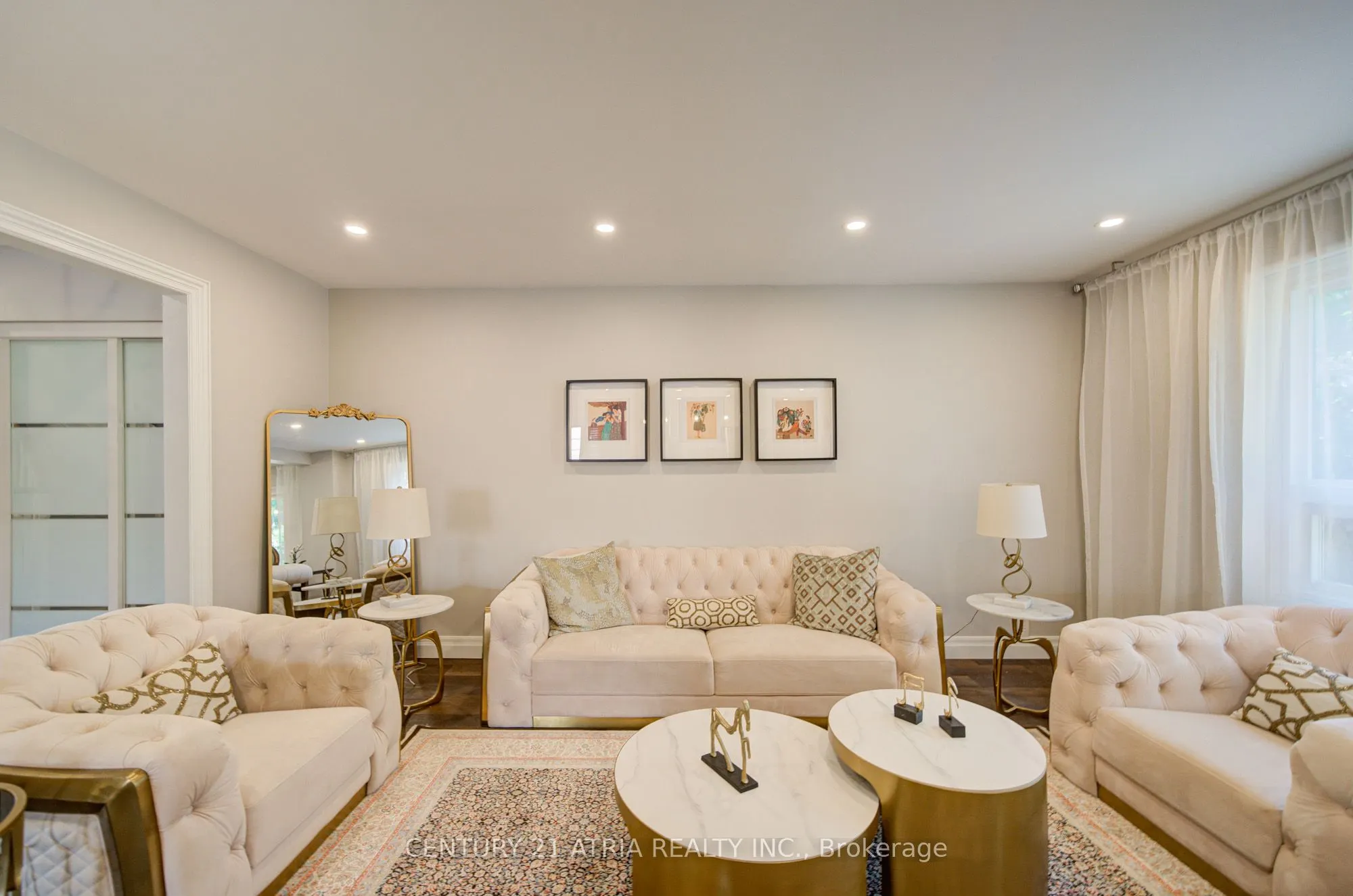 18 Park Lane Circle
