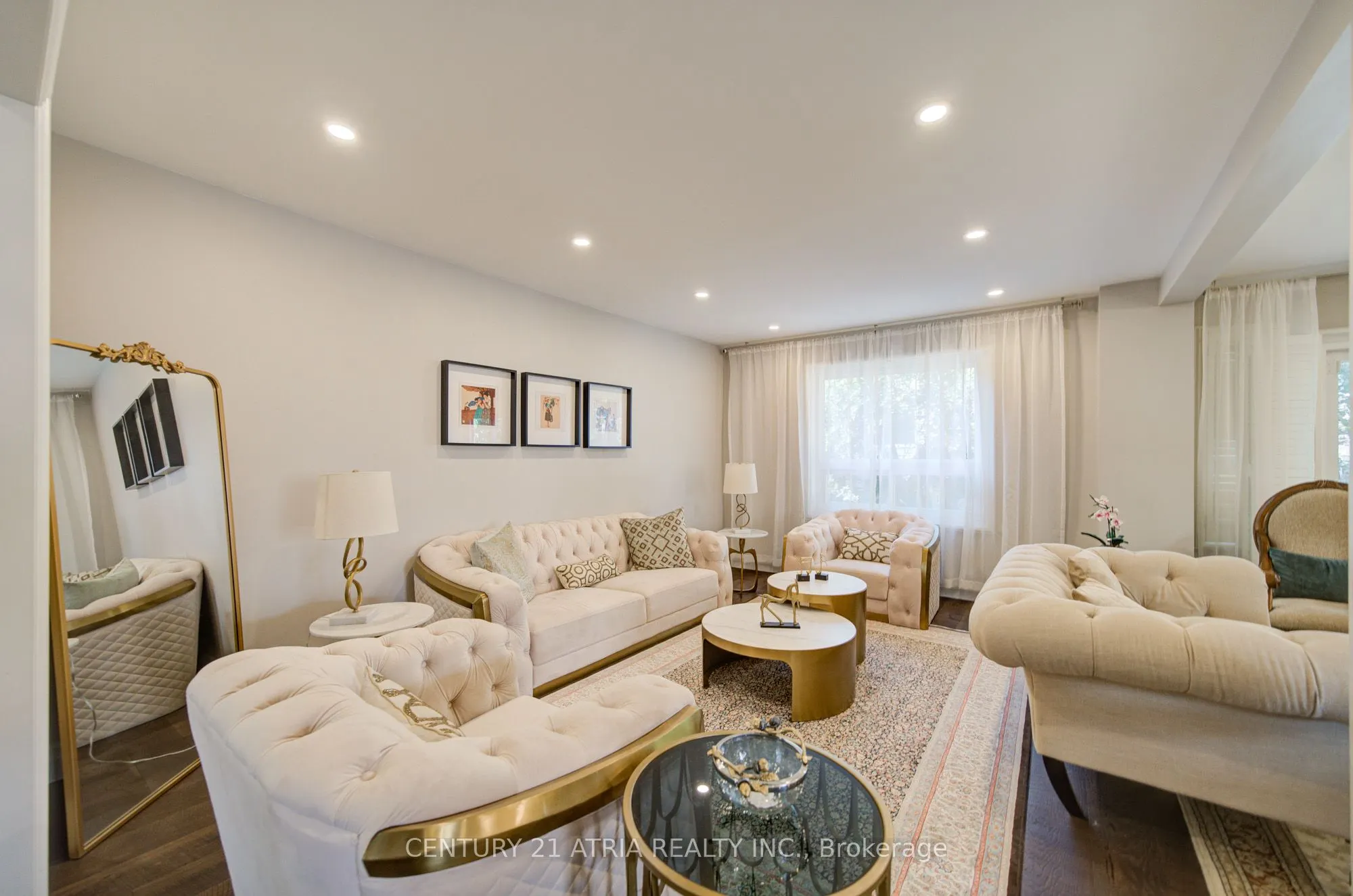 18 Park Lane Circle