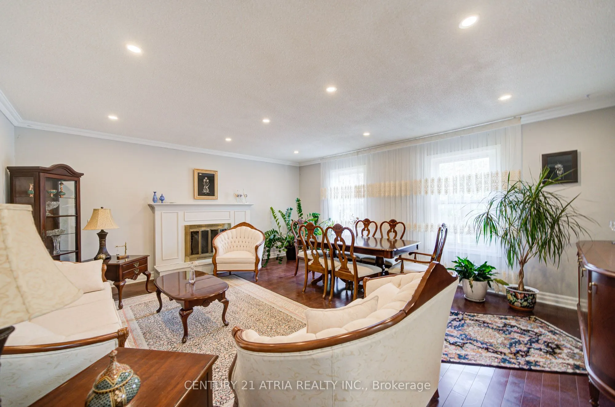 18 Park Lane Circle