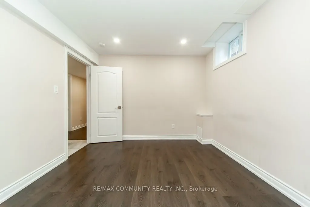 337 William Forster Road, #Basement