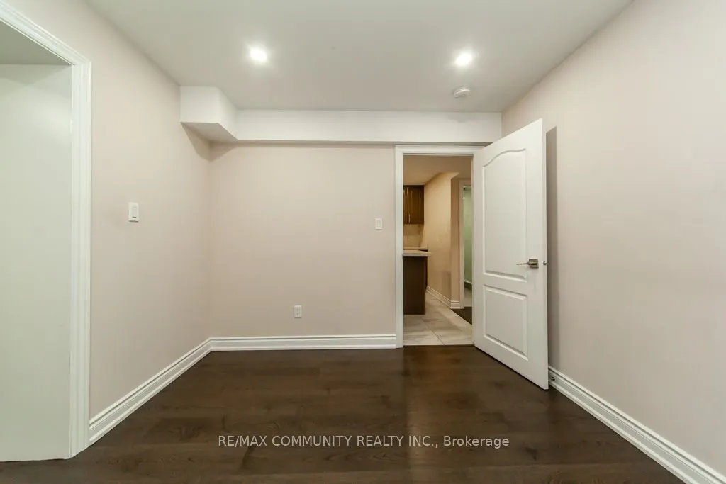 337 William Forster Road, #Basement
