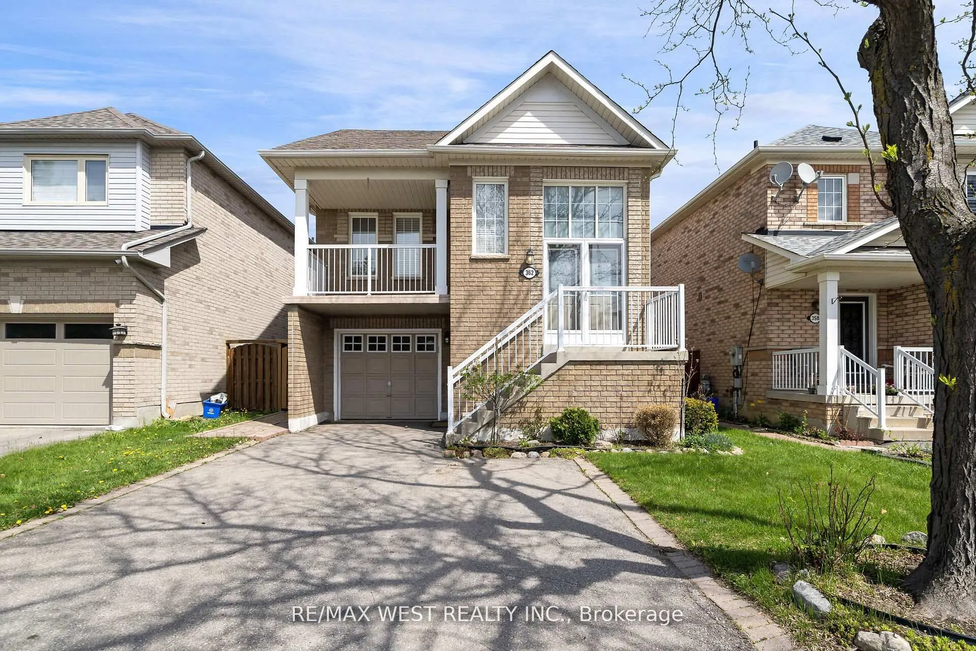 362 Avro Road