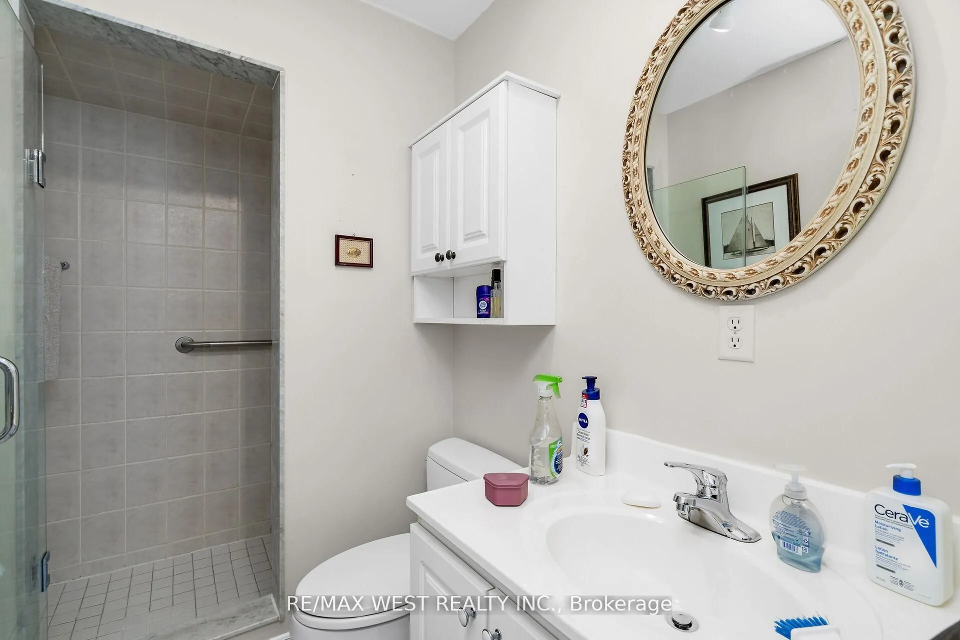 362 Avro Road