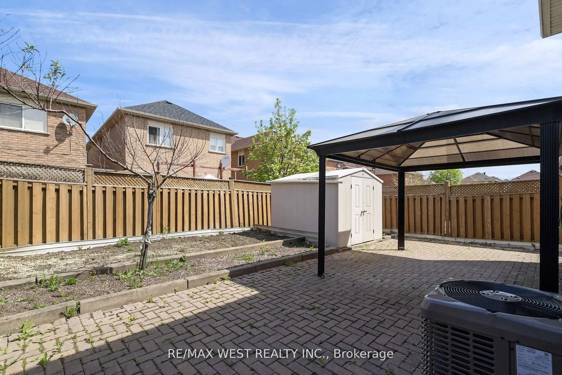 362 Avro Road