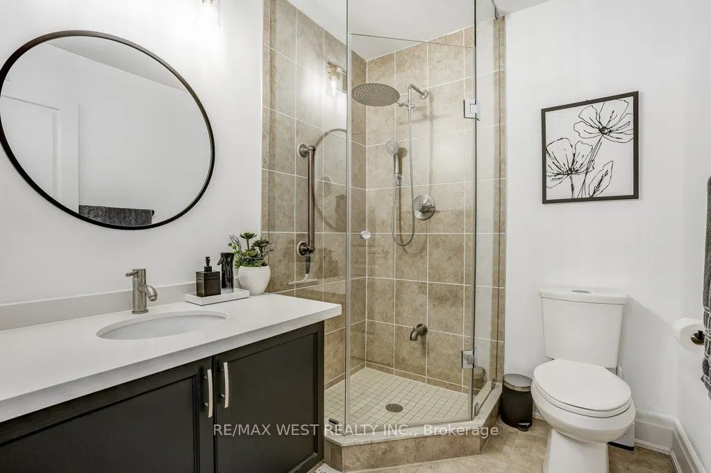 35 Baker Hill Boulevard, #404