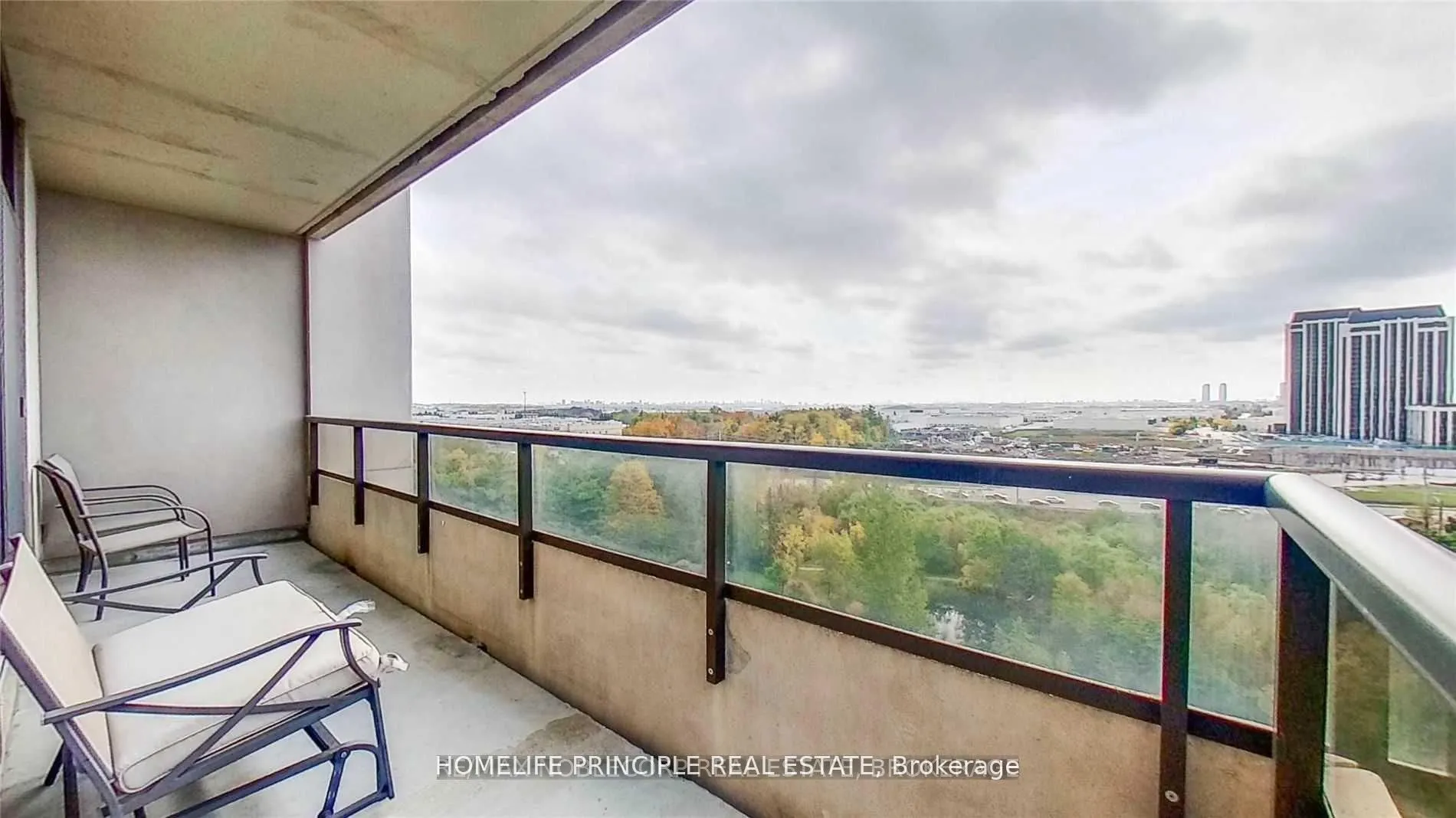 9245 Jane Street, #910