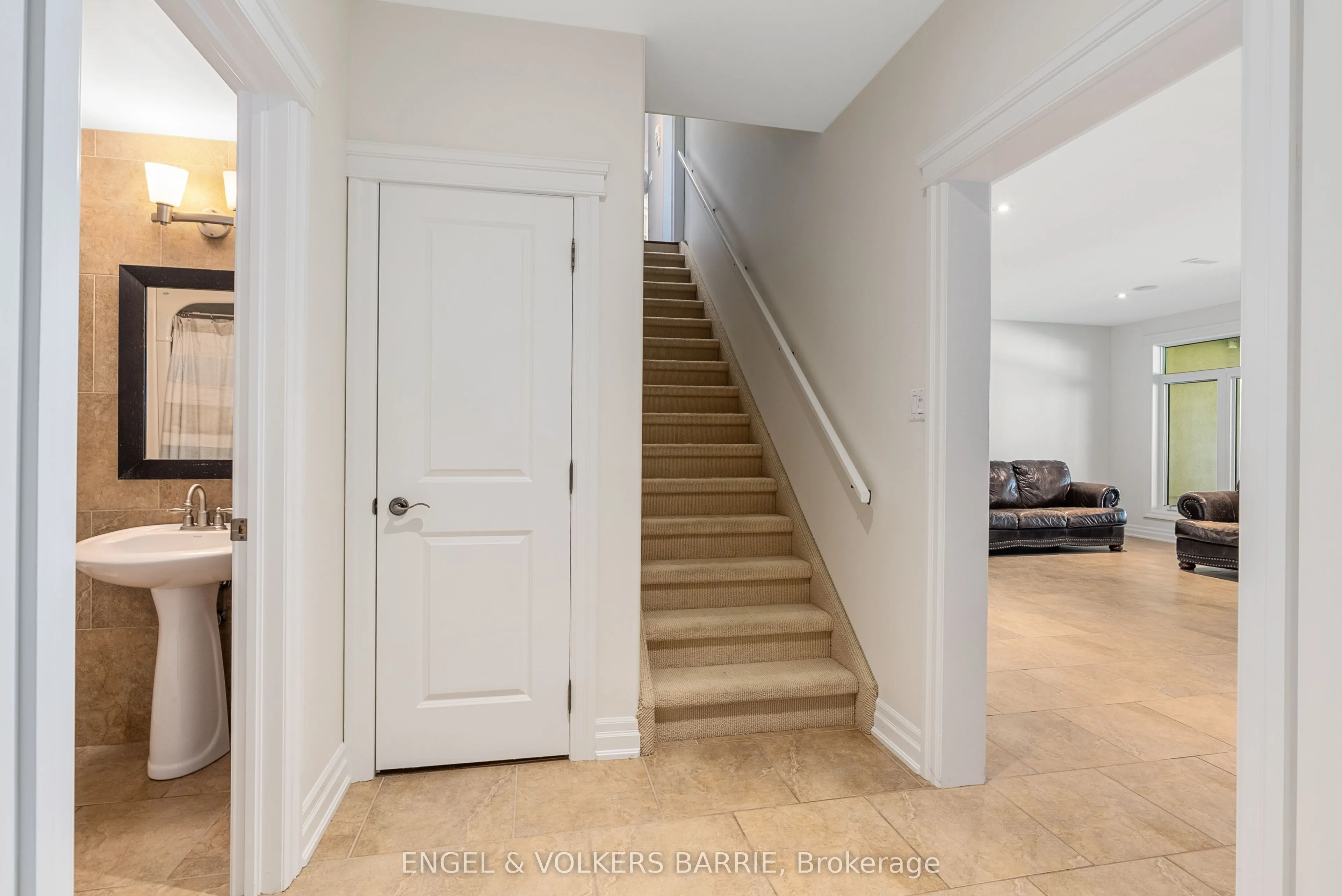 1220 Shoreview Drive