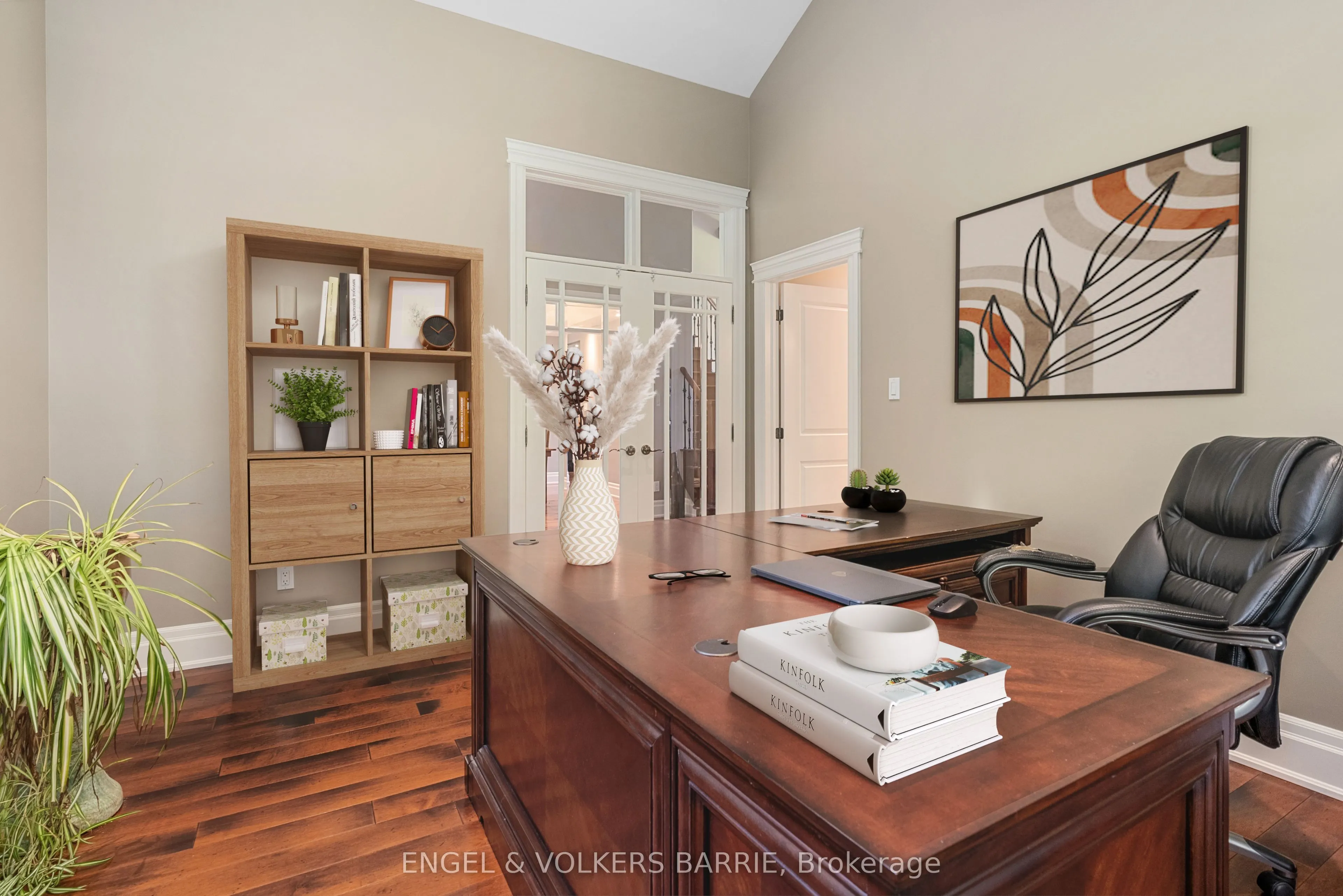 1220 Shoreview Drive