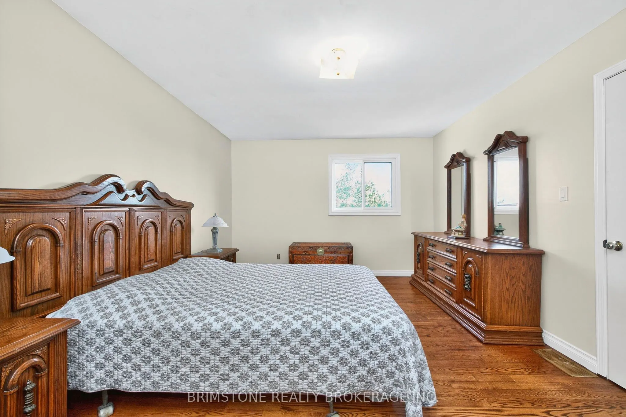 16 Northgate Drive