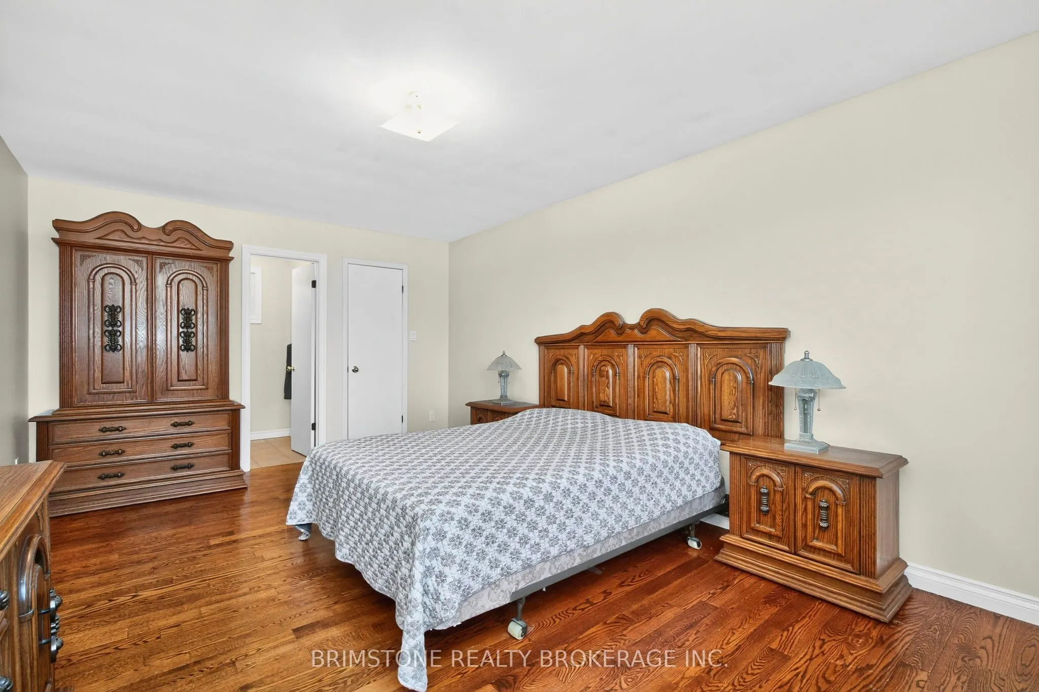 16 Northgate Drive