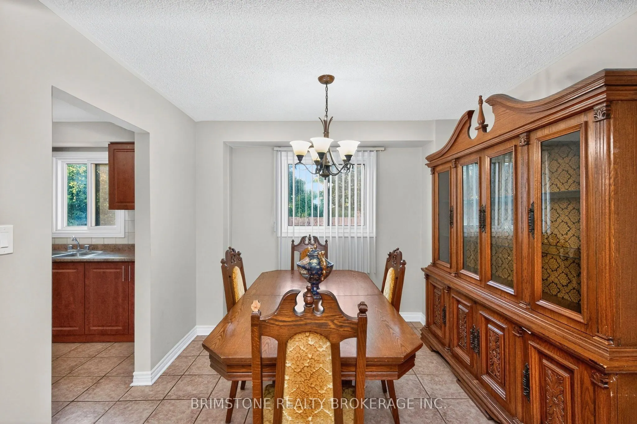 16 Northgate Drive