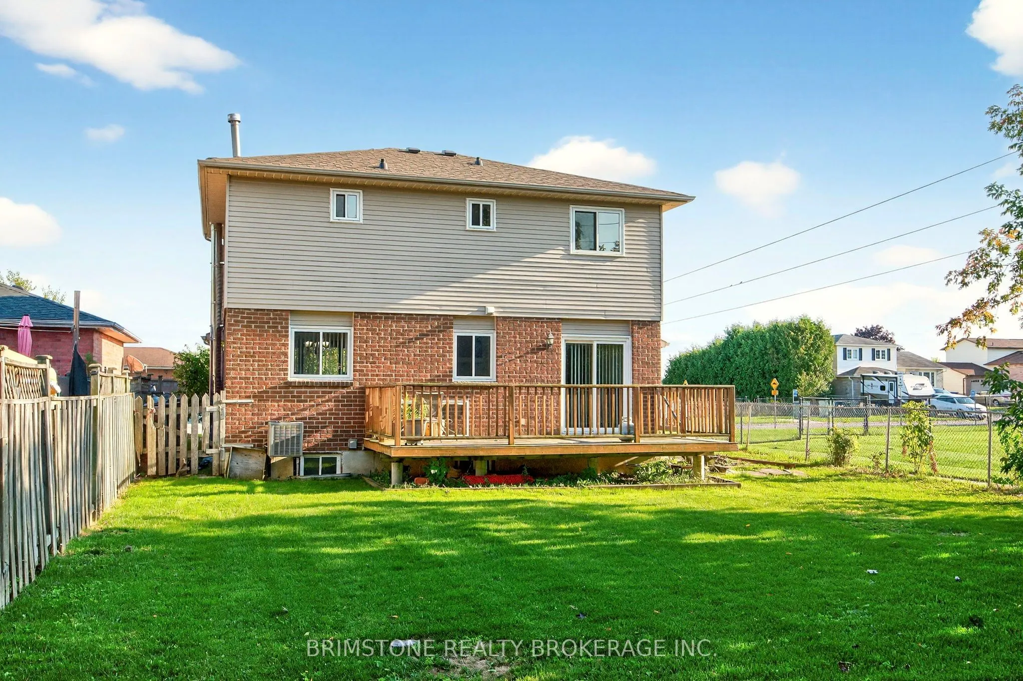 16 Northgate Drive